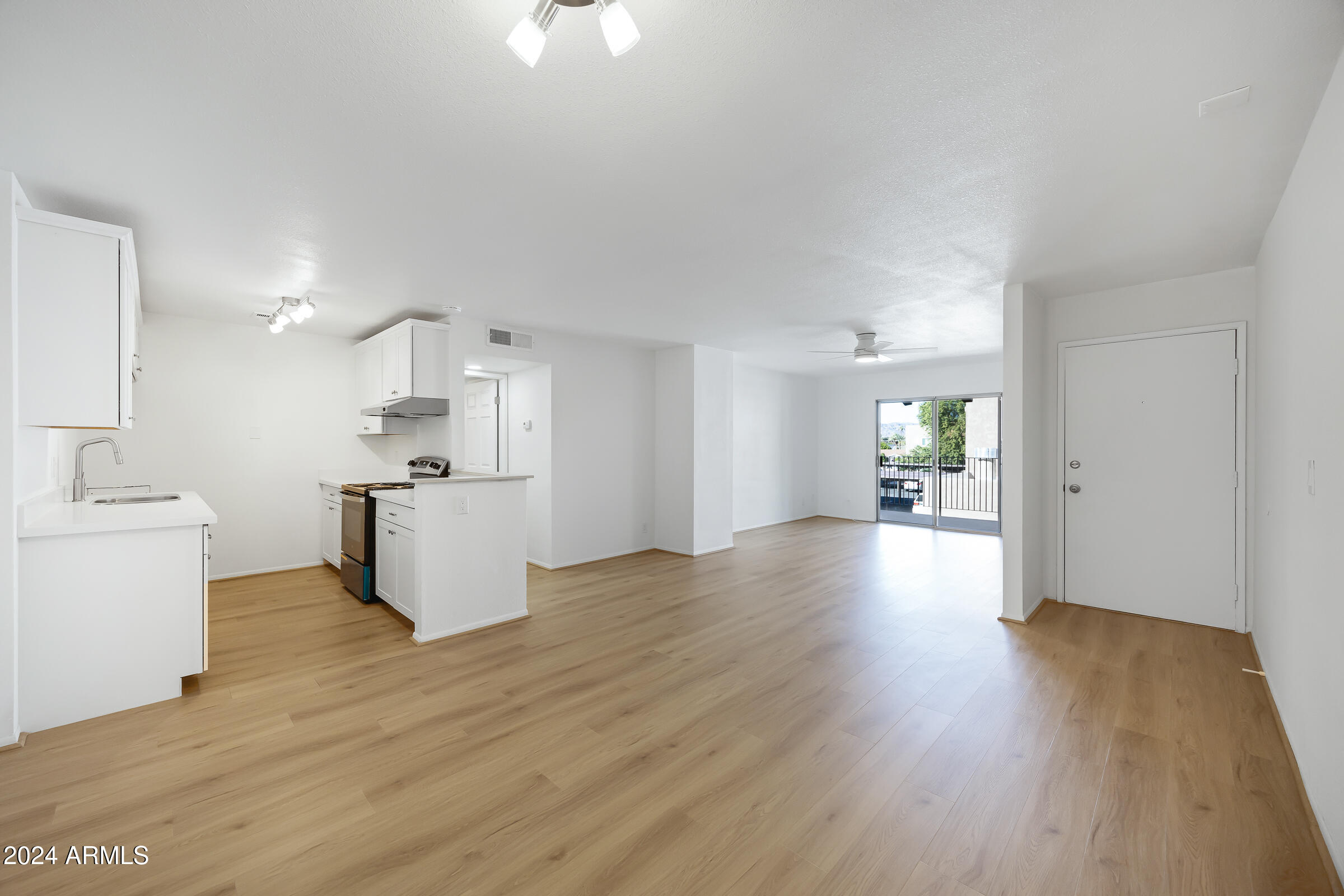 5525 E Thomas Road # P14