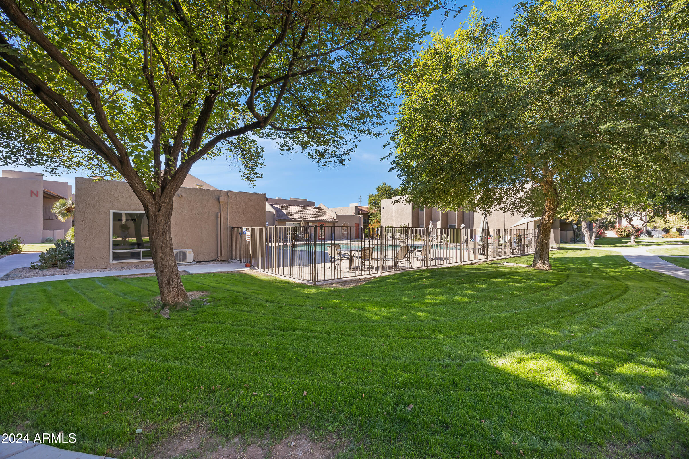 5525 E Thomas Road # P14