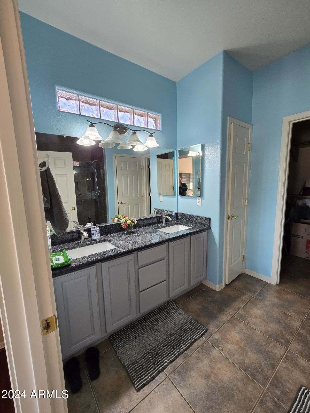 3825 E County Down Drive