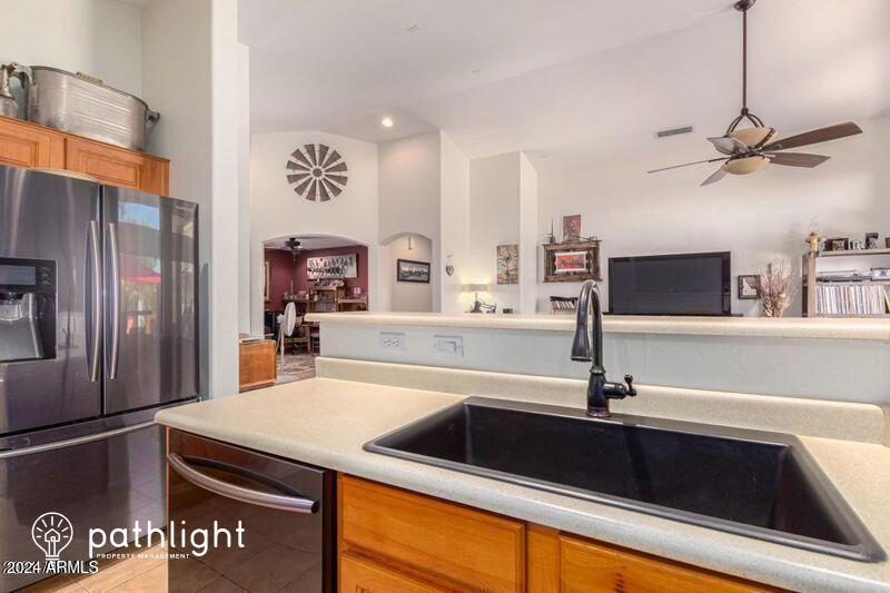 8625 W CHICKASAW Street