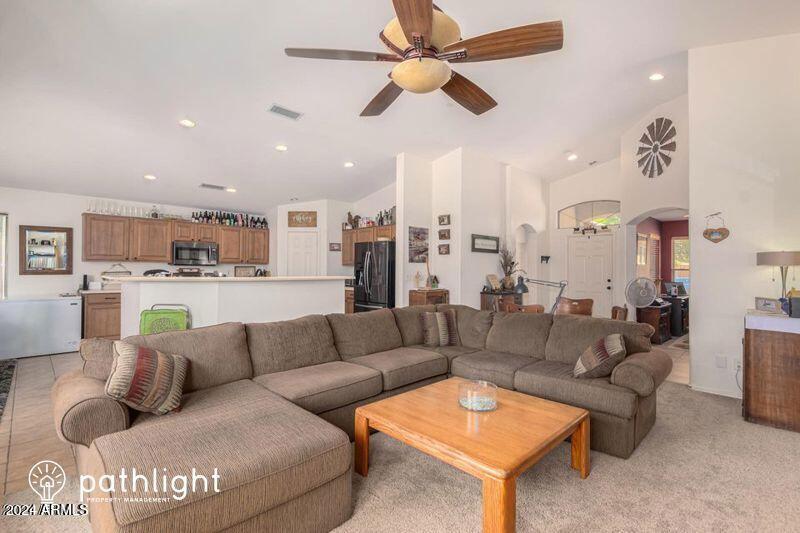 8625 W CHICKASAW Street