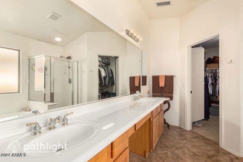 8625 W CHICKASAW Street