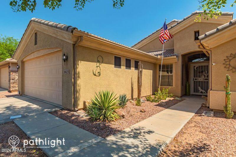 8625 W CHICKASAW Street