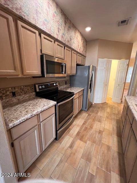 500 N ROOSEVELT Avenue # 92