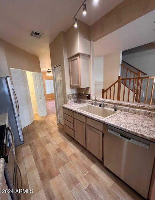 500 N ROOSEVELT Avenue # 92