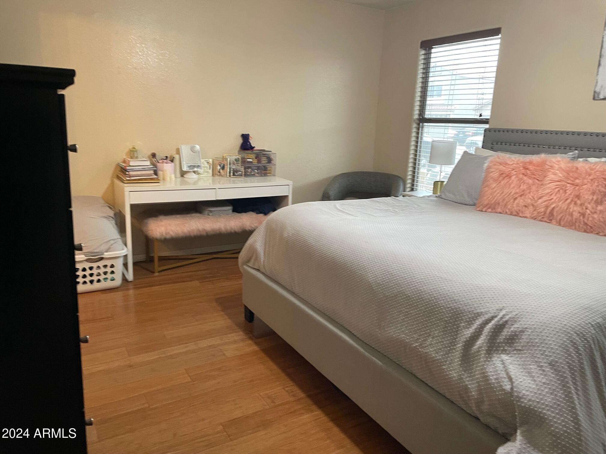 11458 E PERSIMMON Avenue