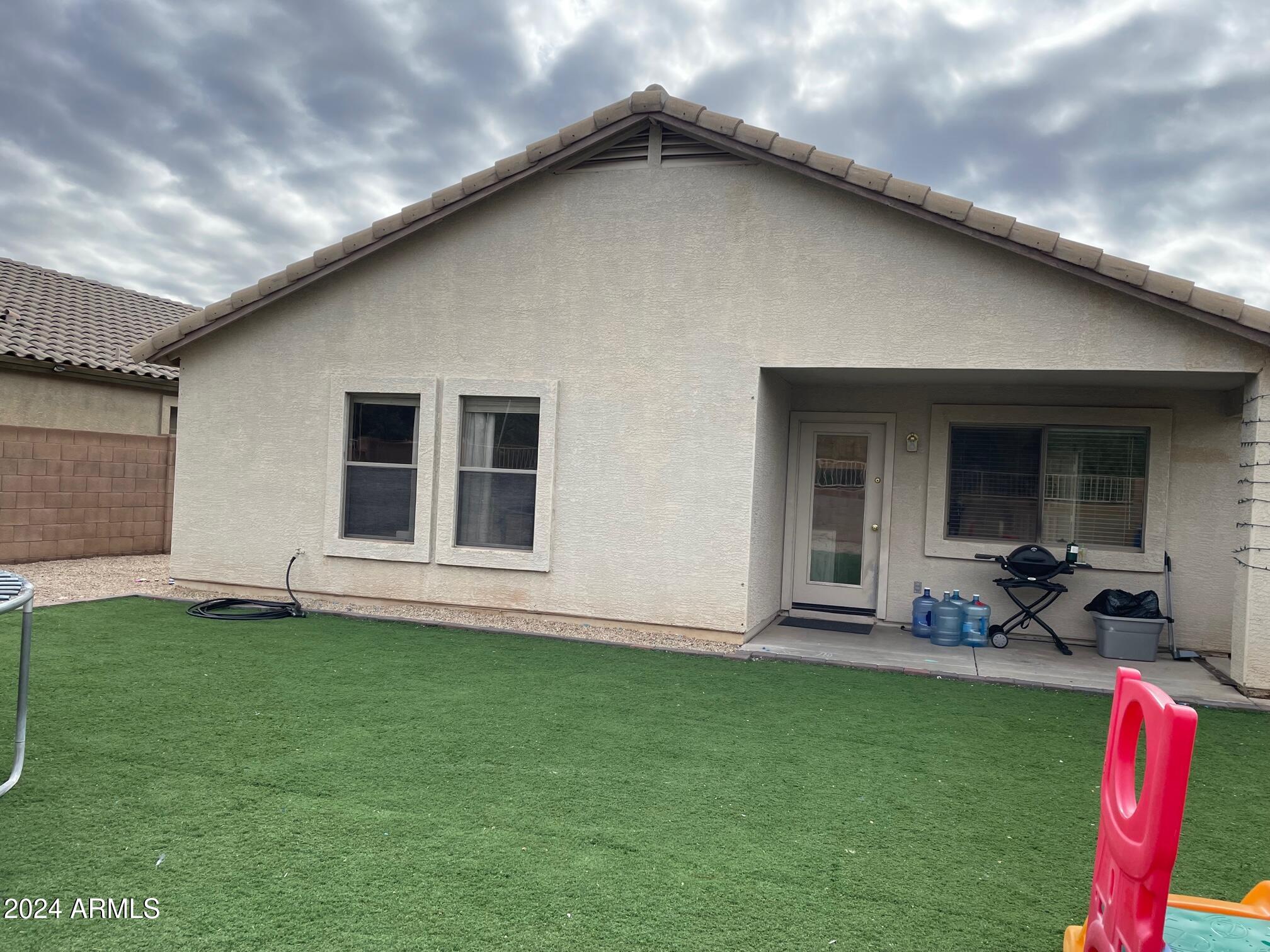 11458 E PERSIMMON Avenue