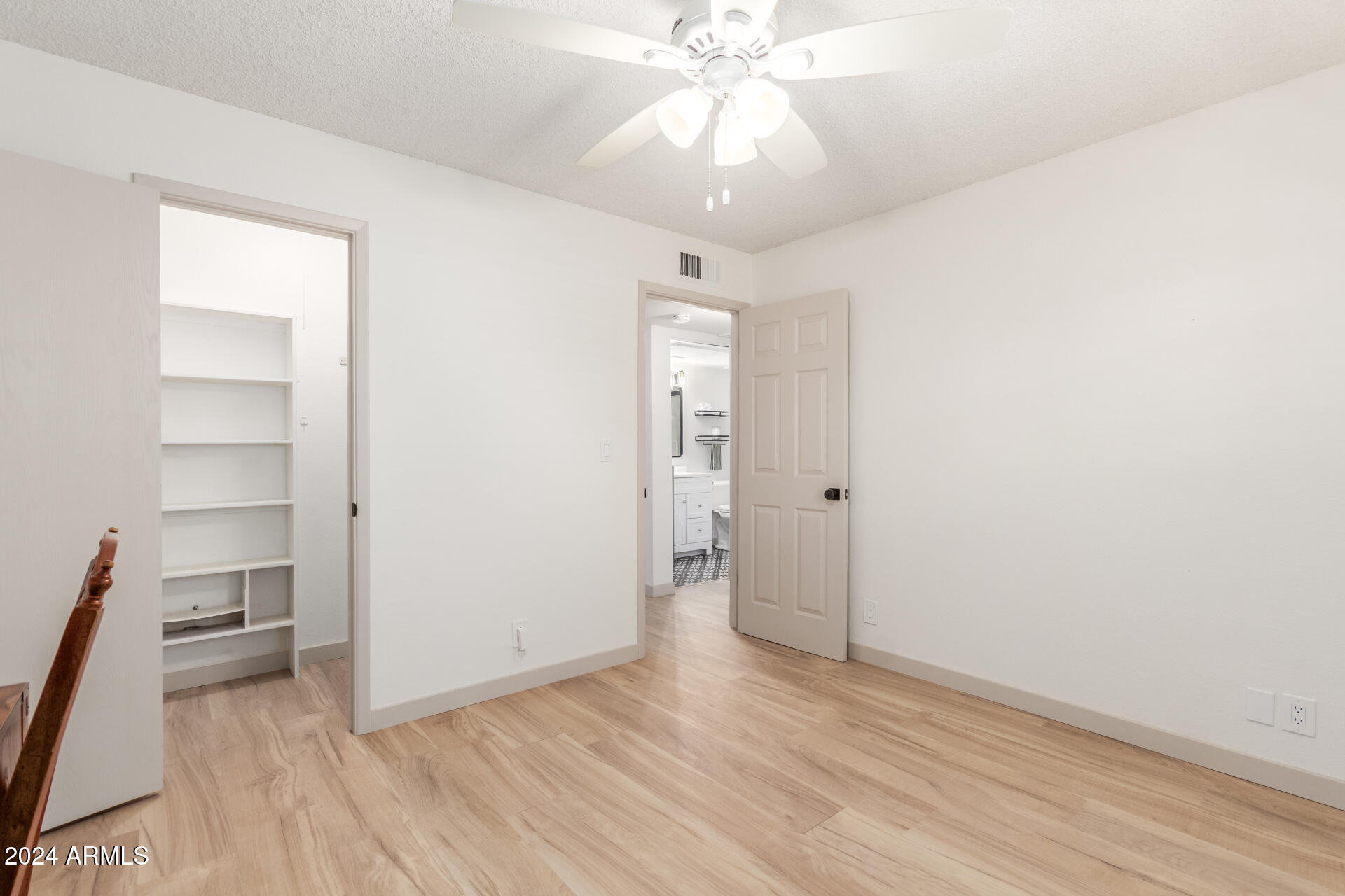 2458 E UNIVERSITY Drive # 4