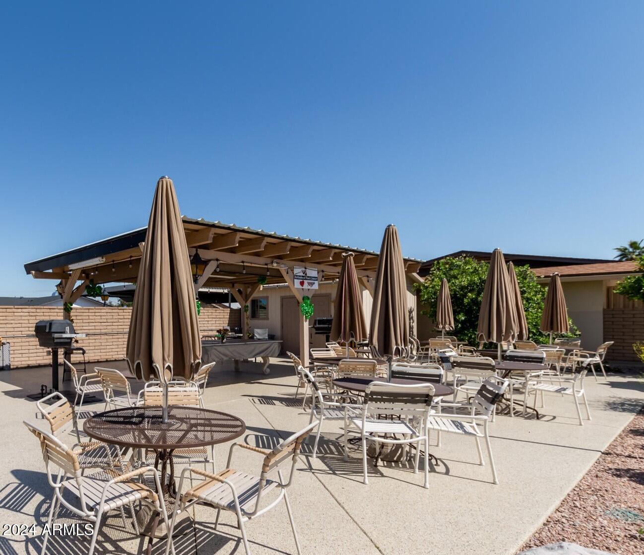 2458 E UNIVERSITY Drive # 4