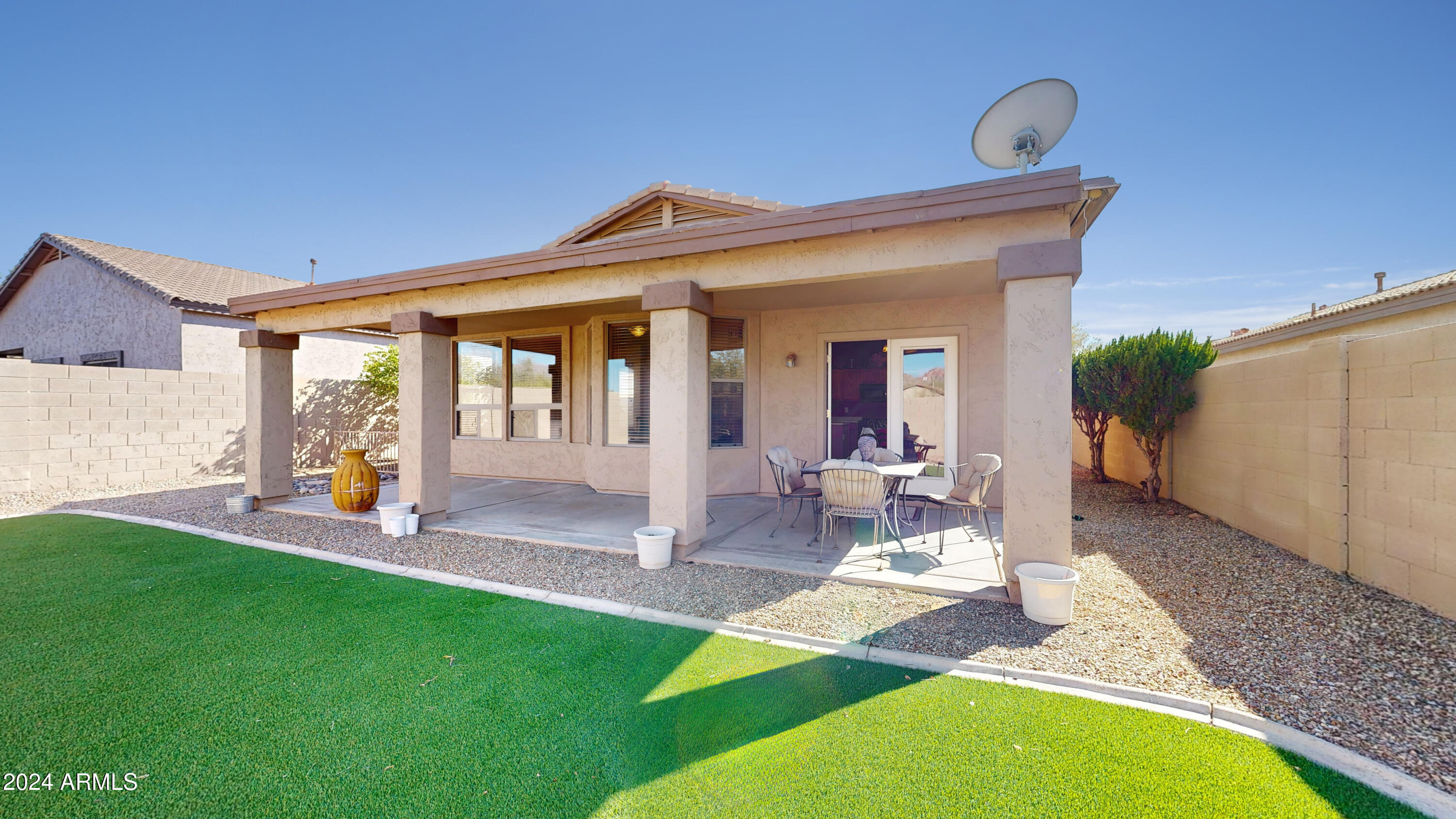 6814 E SAN CRISTOBAL Way