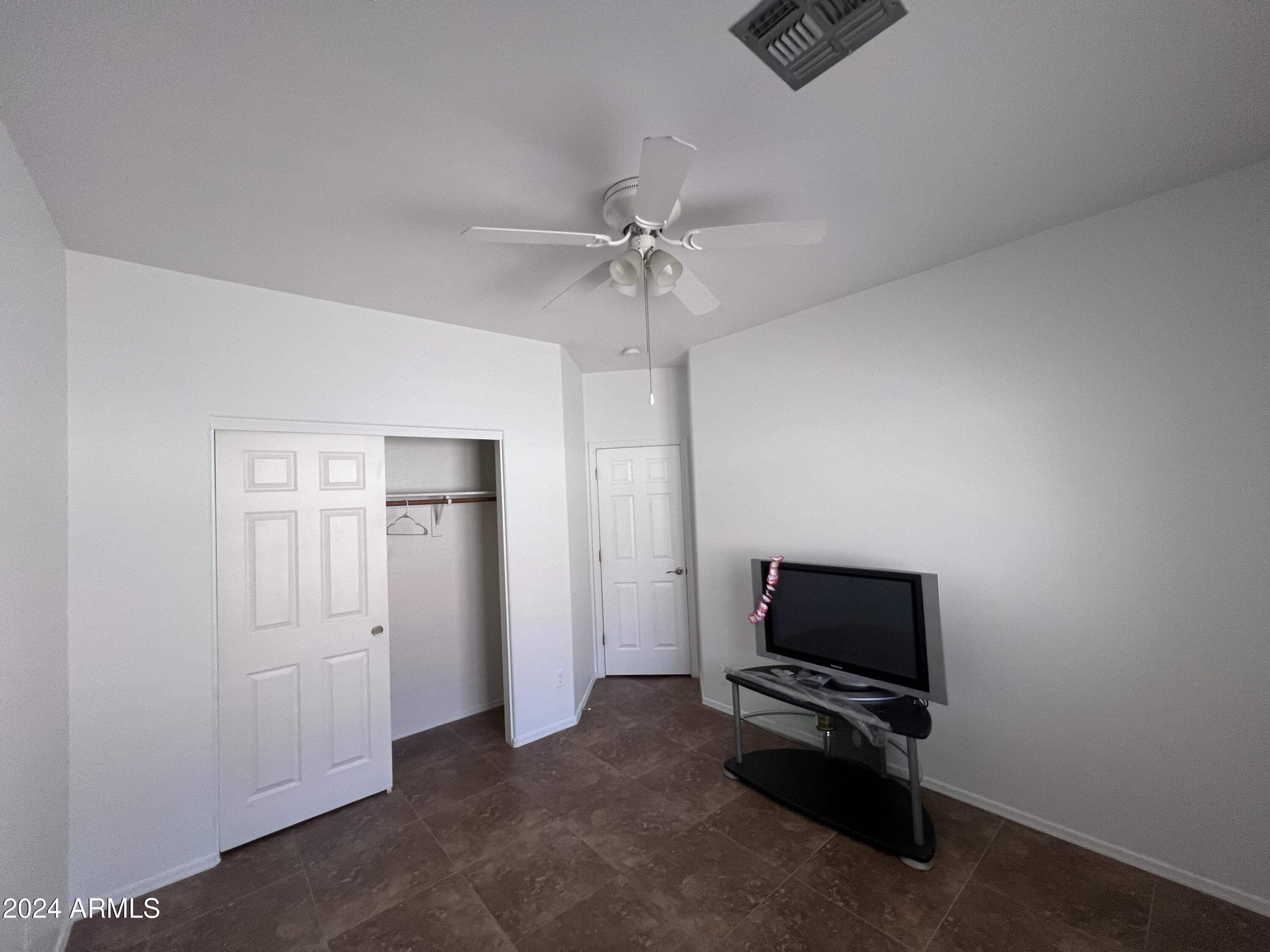 7739 W VIA DEL SOL --