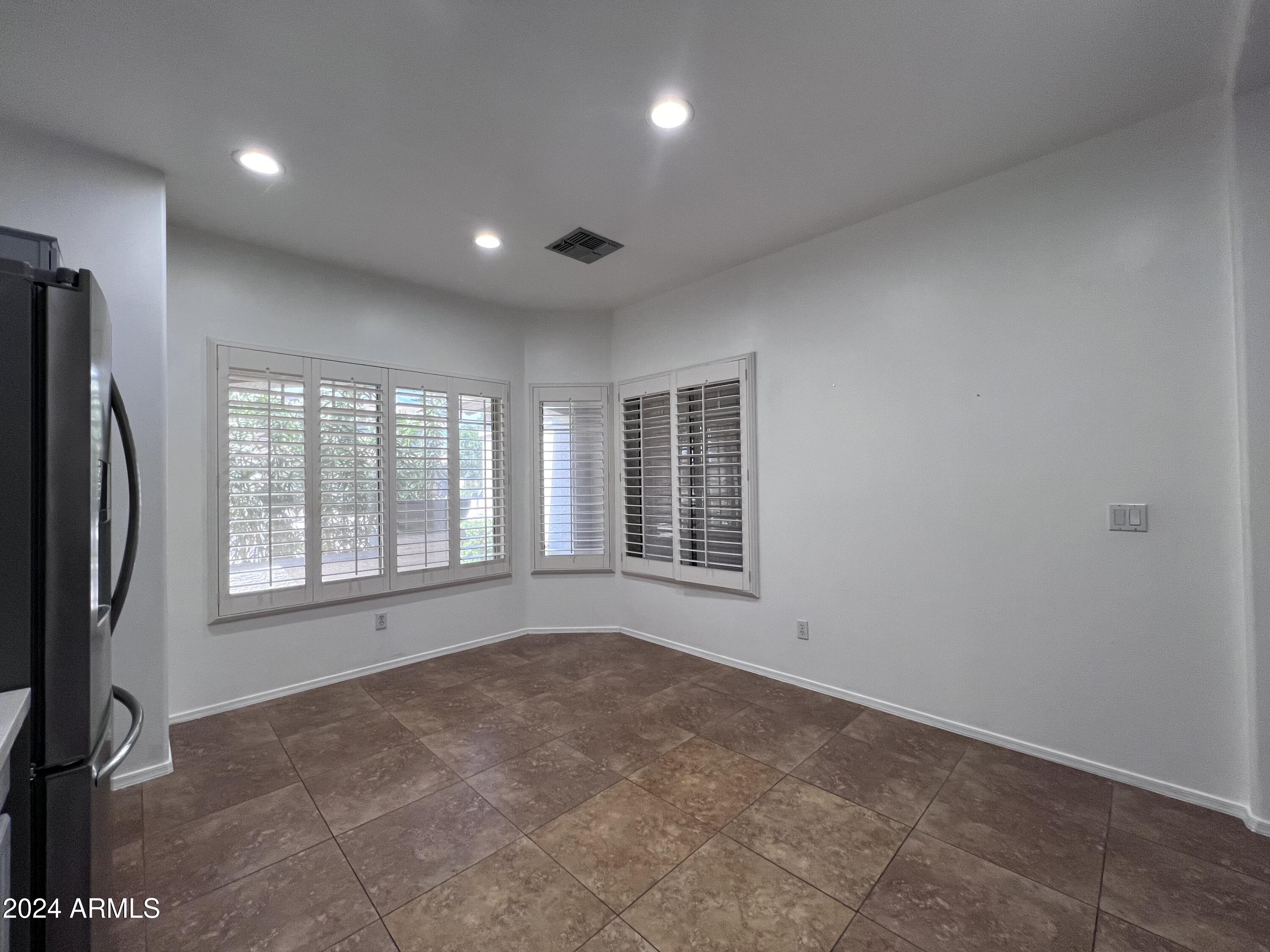 7739 W VIA DEL SOL --