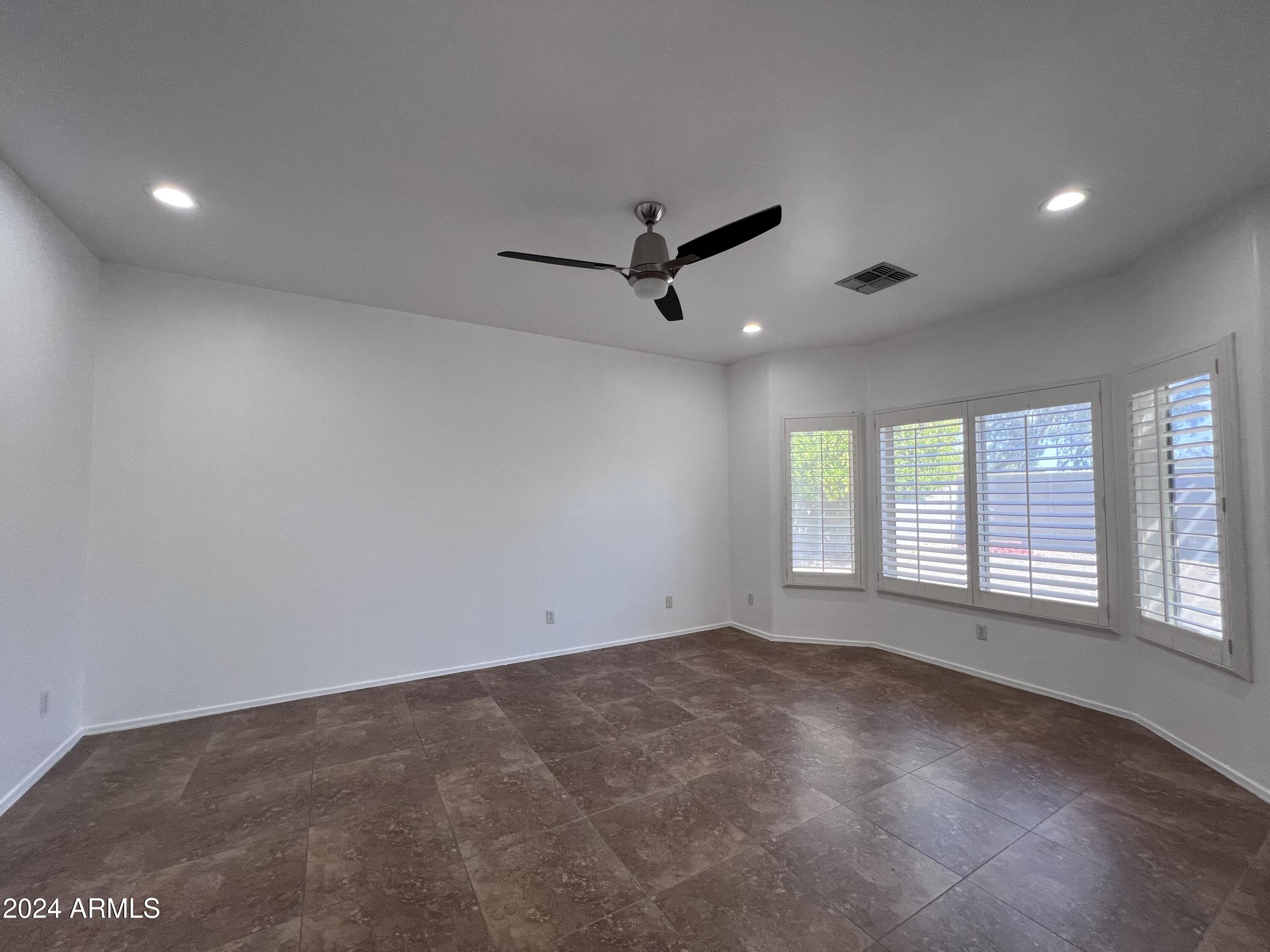 7739 W VIA DEL SOL --