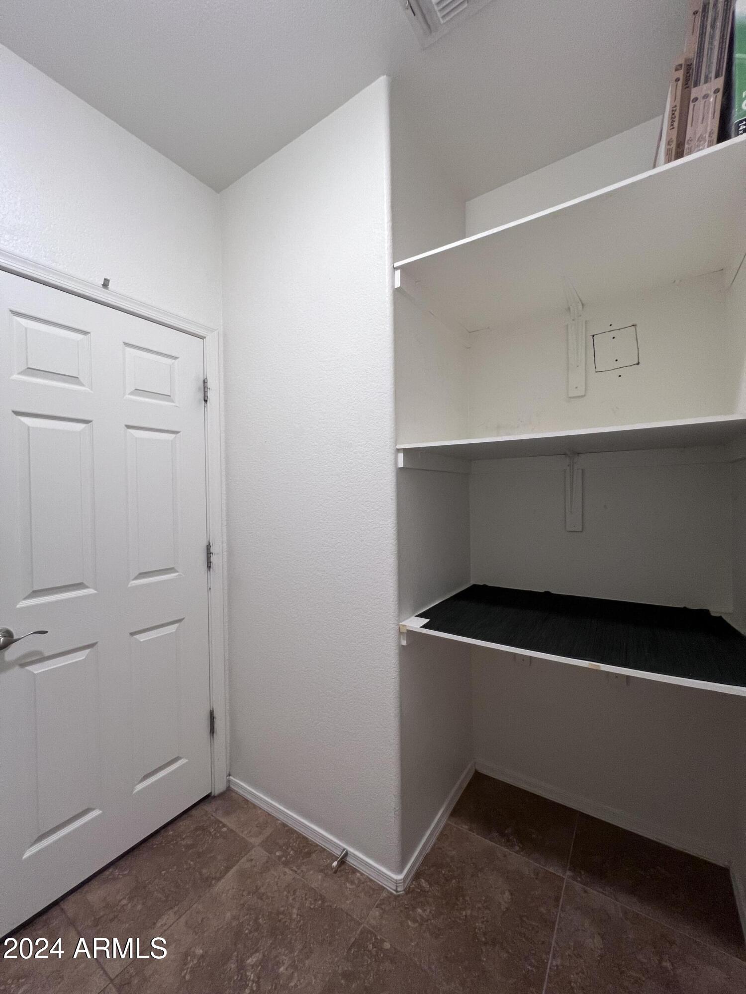 7739 W VIA DEL SOL --