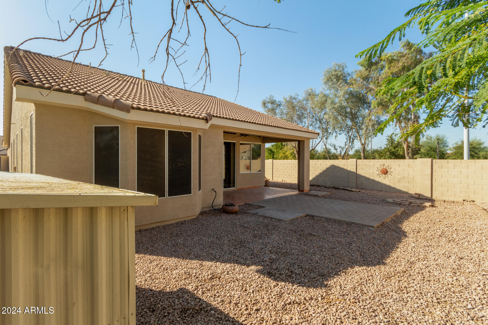 1362 E SHANNON Street