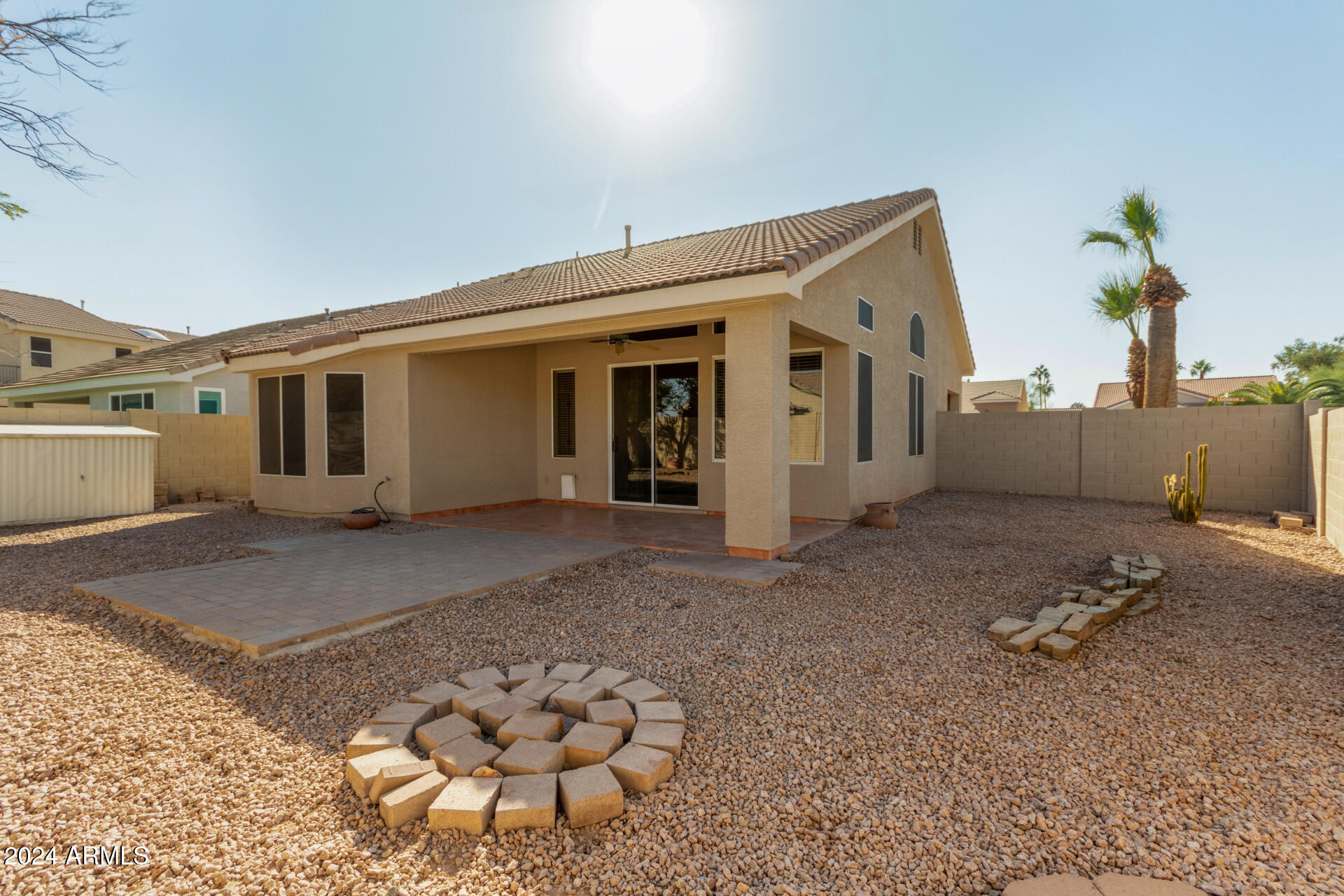 1362 E SHANNON Street