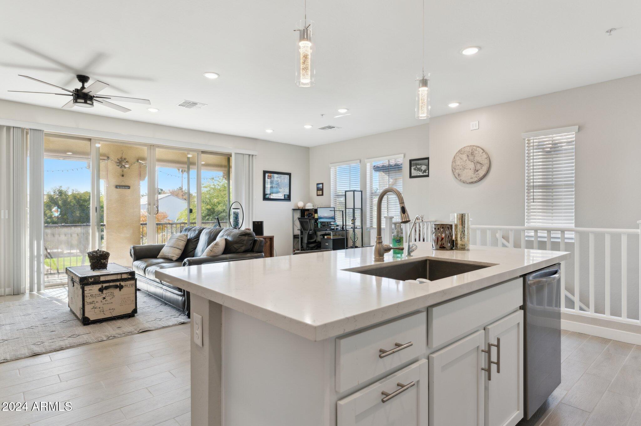 155 N Lakeview Boulevard # 232