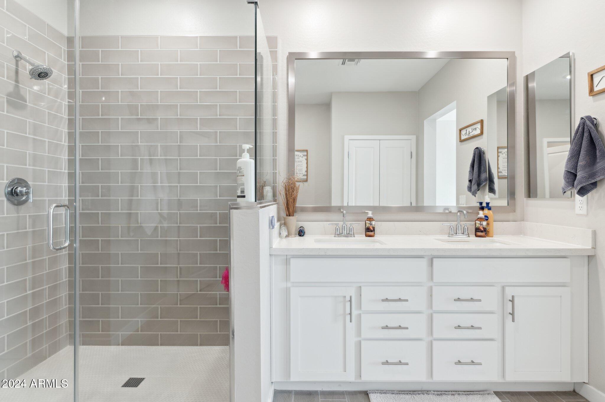 155 N Lakeview Boulevard # 232