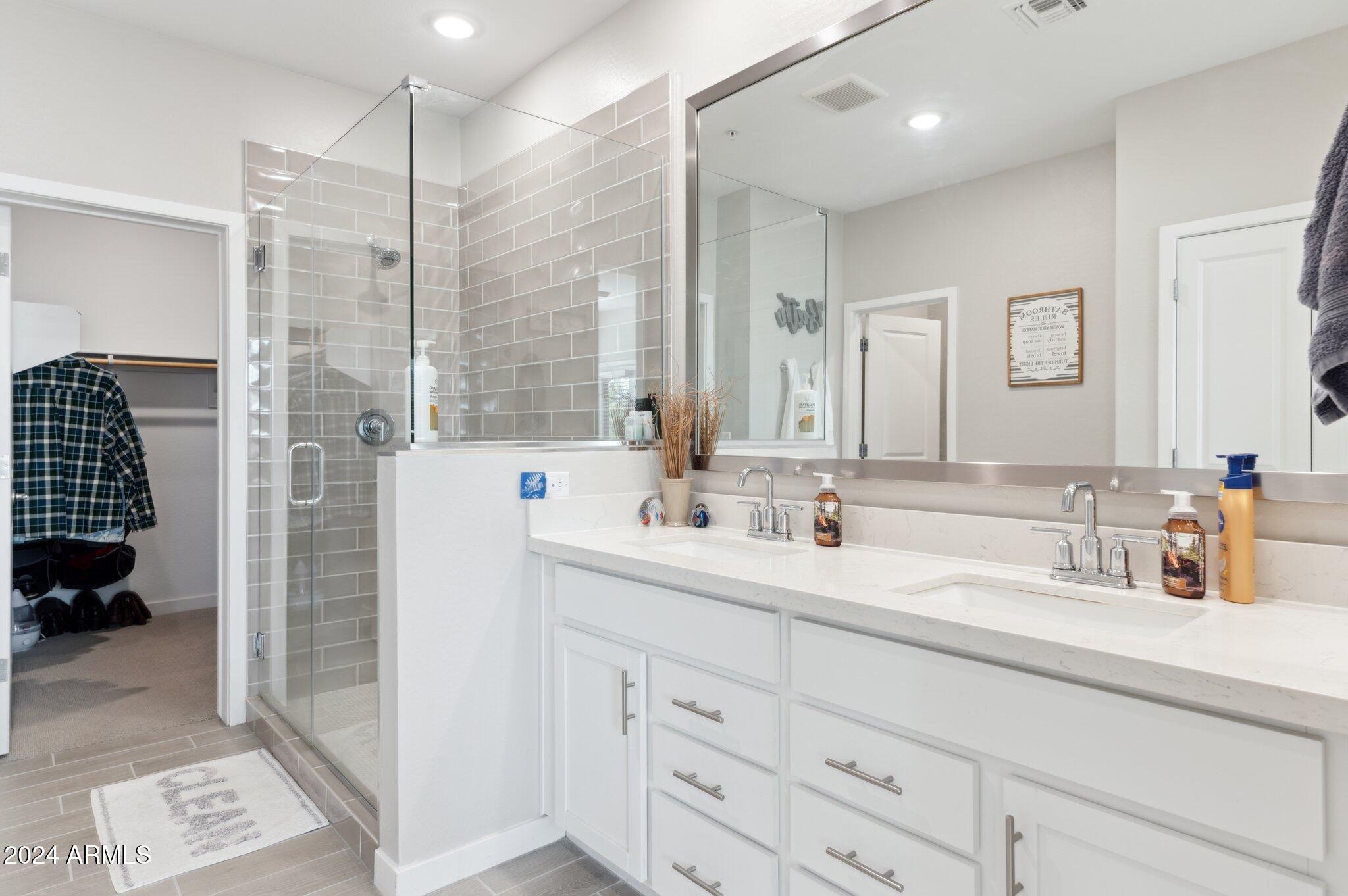 155 N Lakeview Boulevard # 232