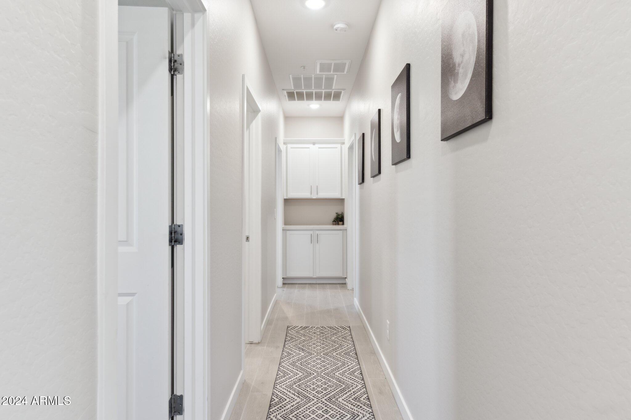 155 N Lakeview Boulevard # 232