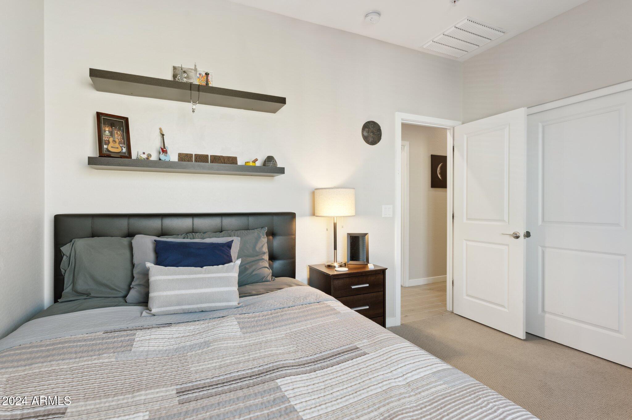 155 N Lakeview Boulevard # 232