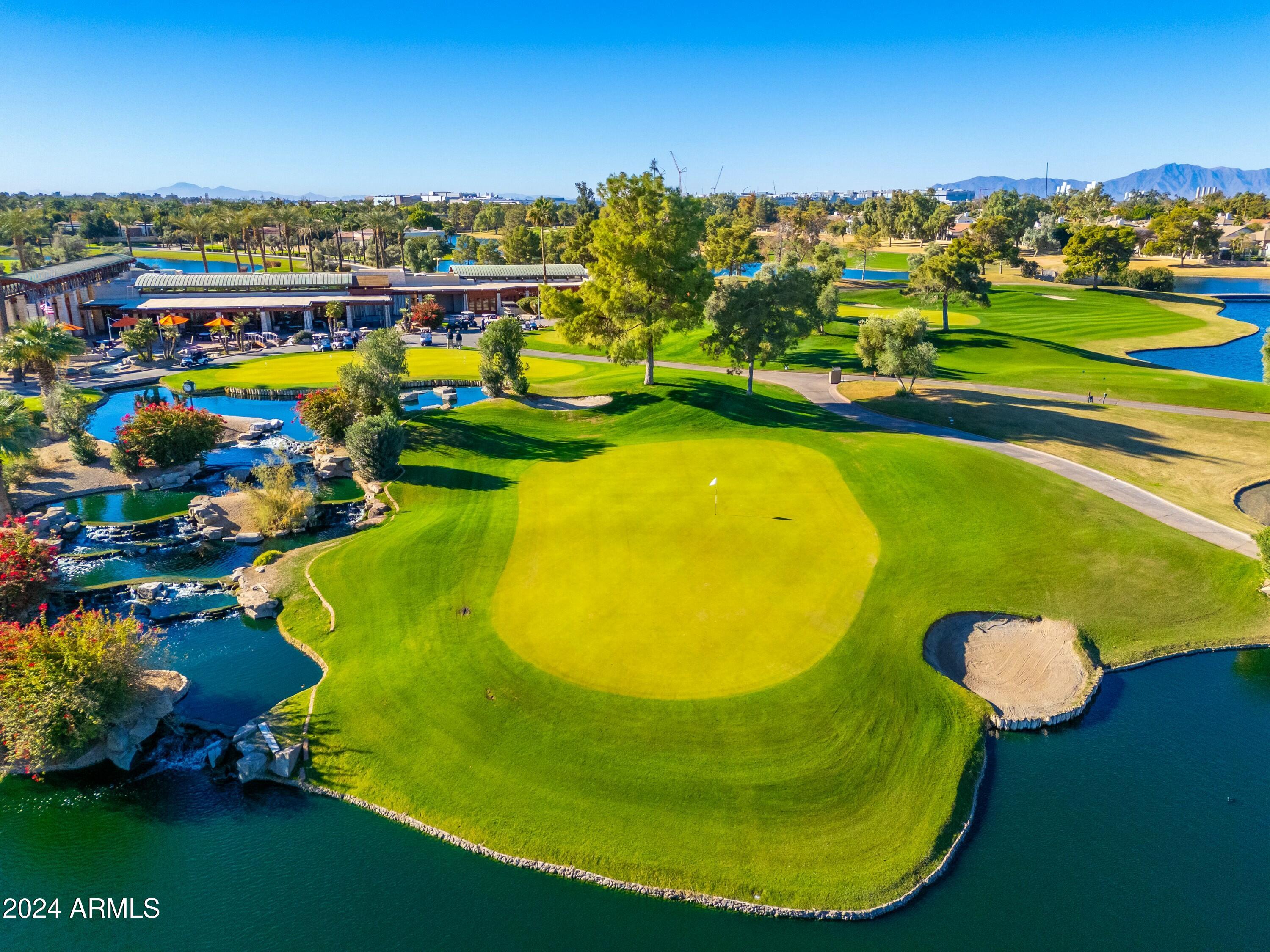 2257 W PERIWINKLE Way