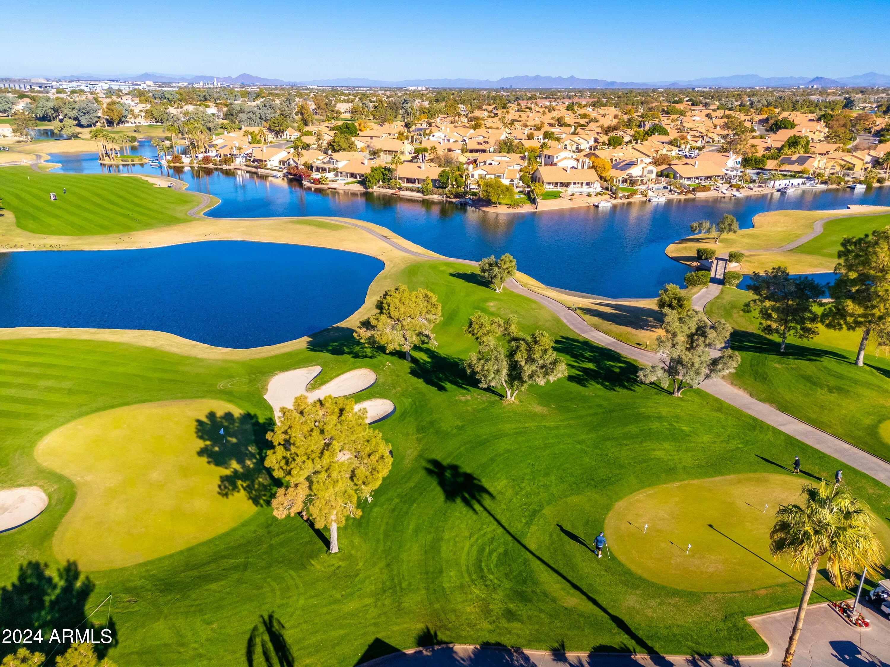 2257 W PERIWINKLE Way