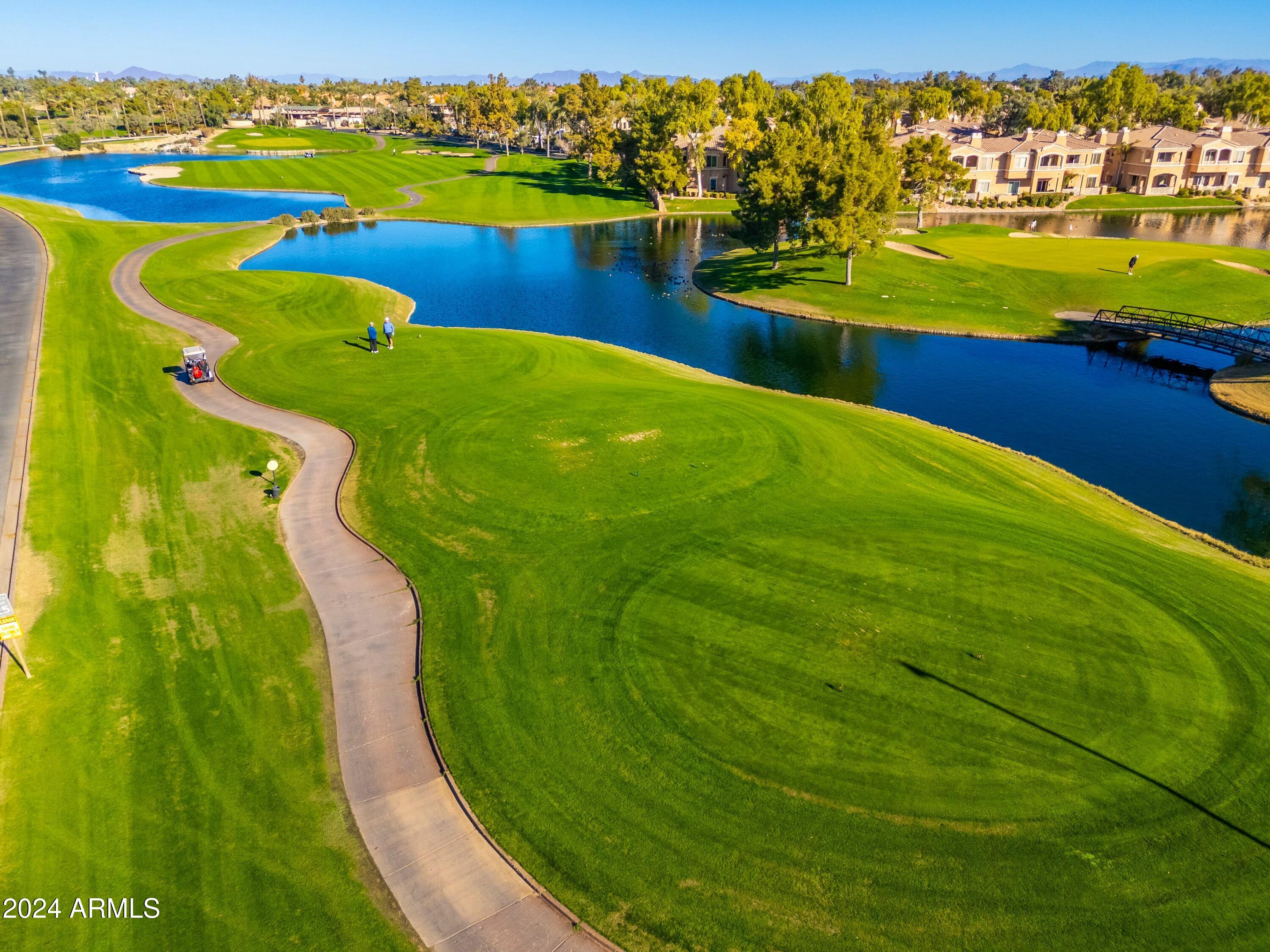 2257 W PERIWINKLE Way