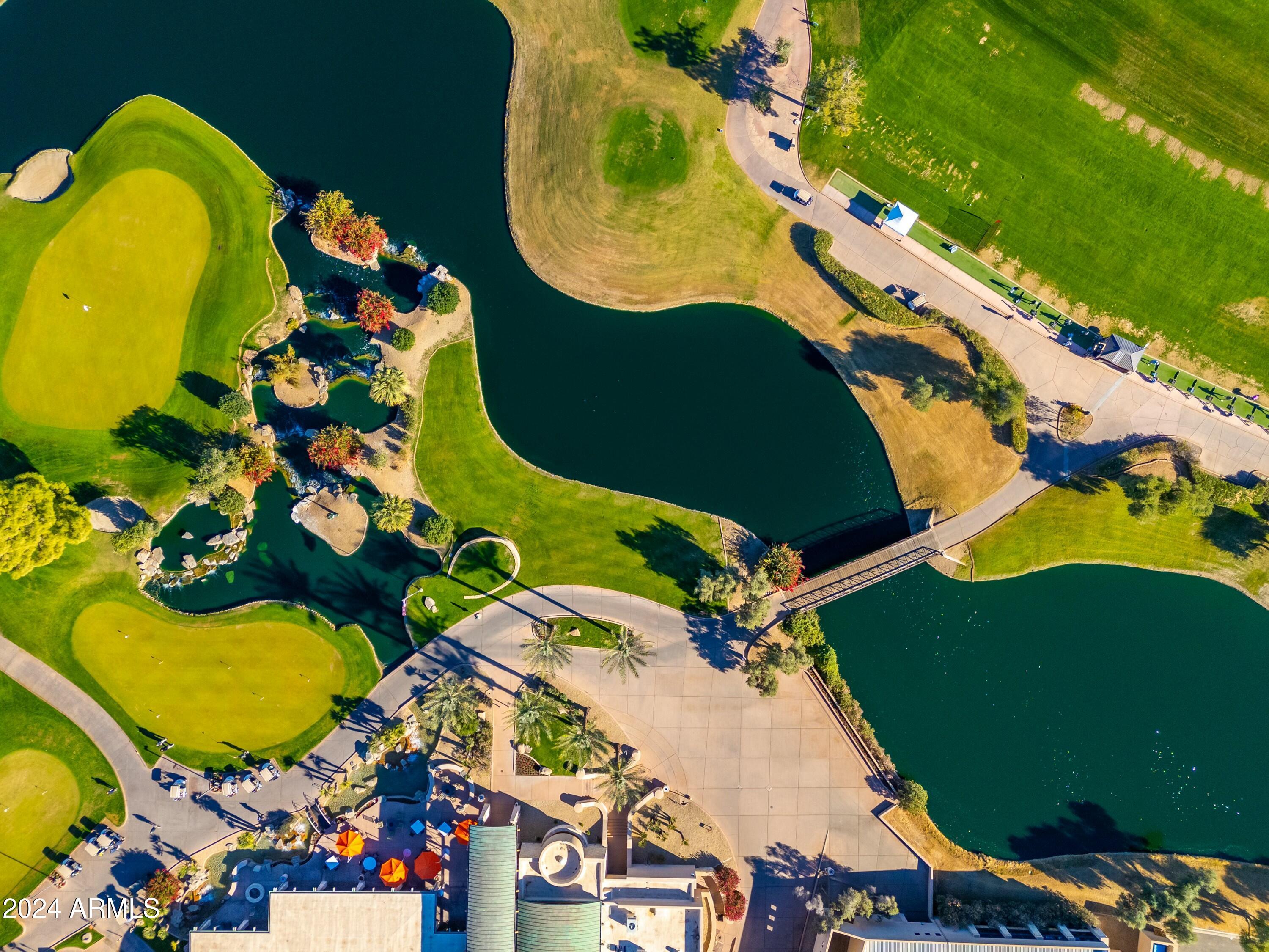 2257 W PERIWINKLE Way