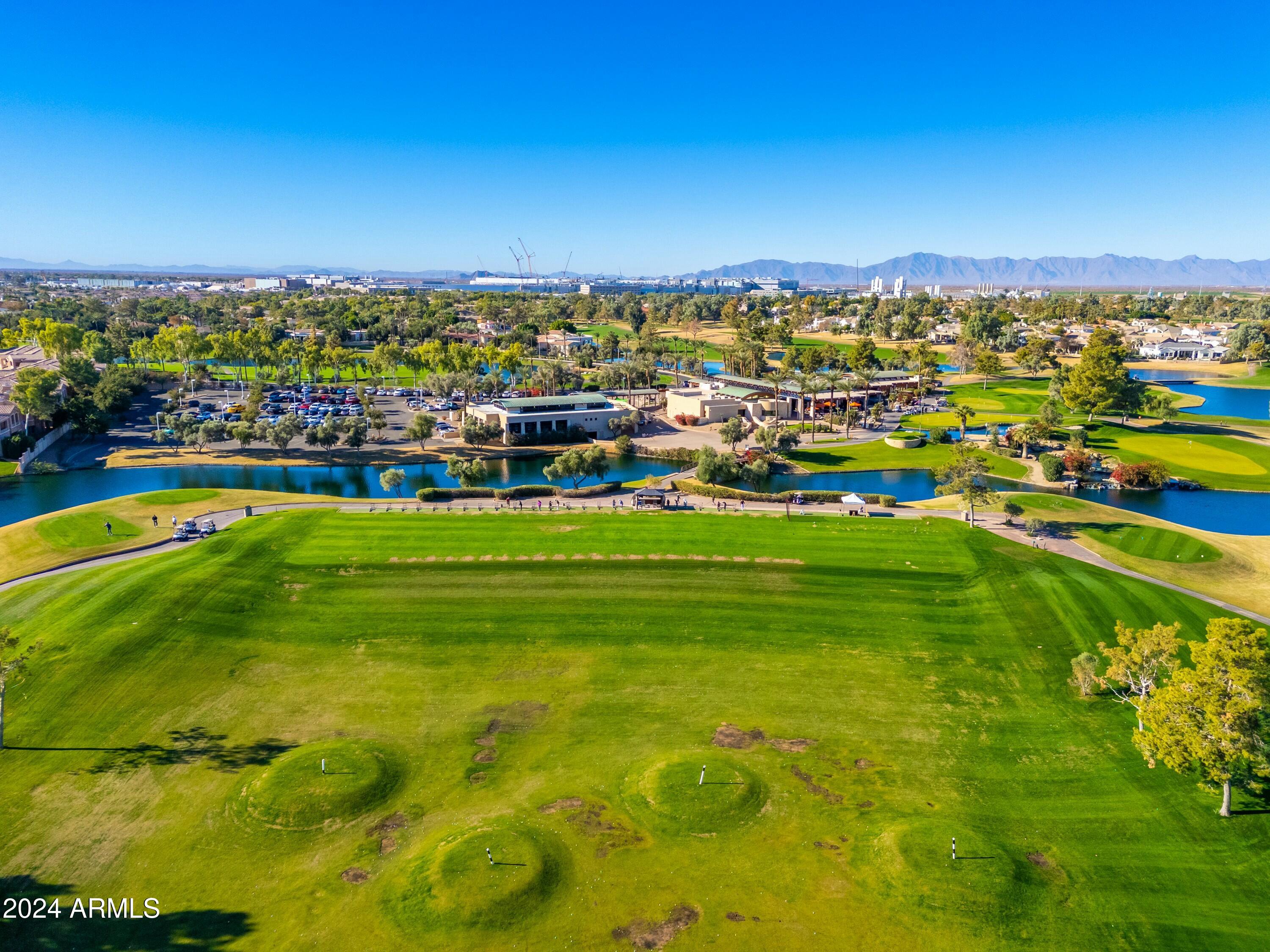 2257 W PERIWINKLE Way