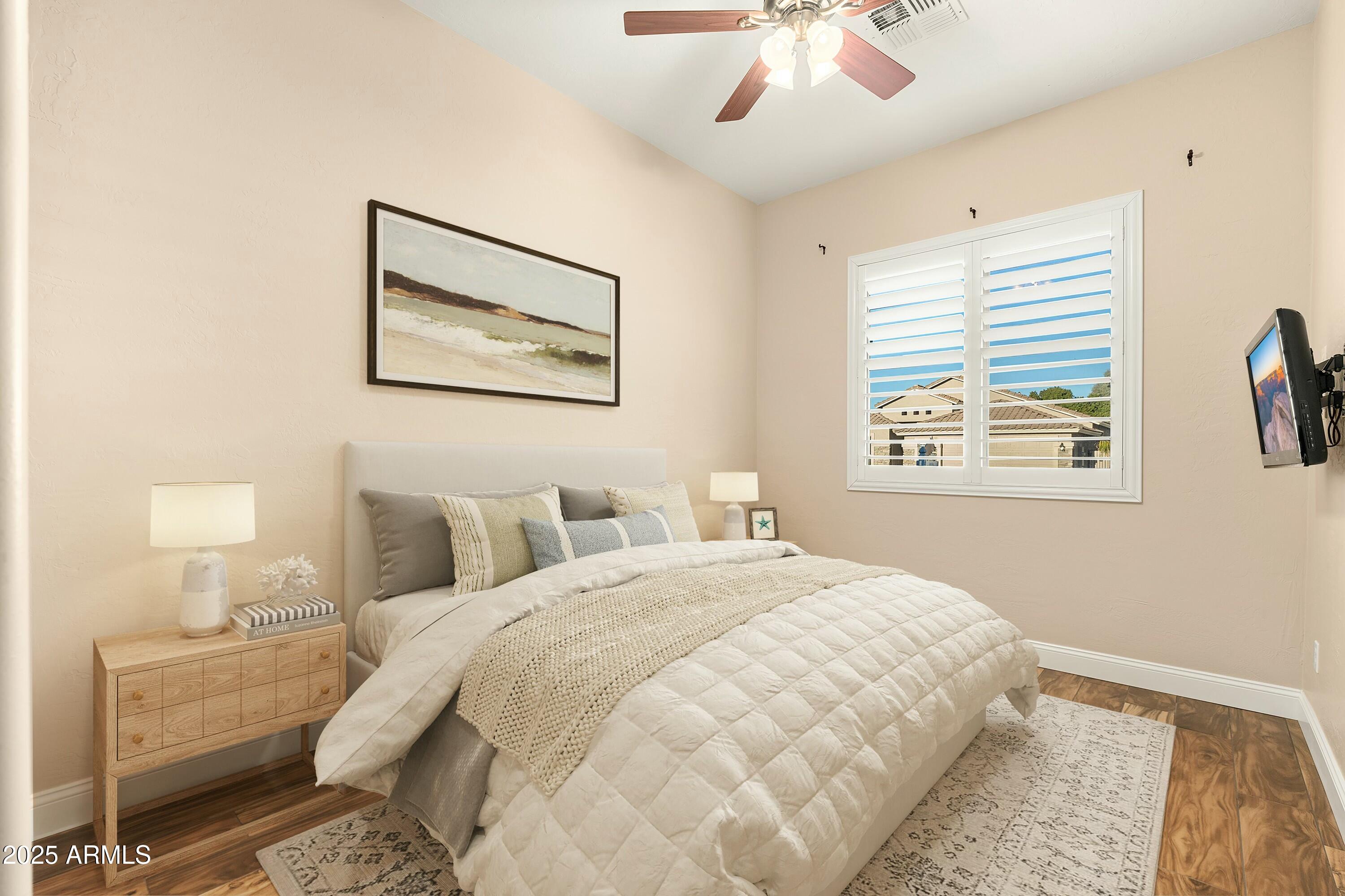 2257 W PERIWINKLE Way