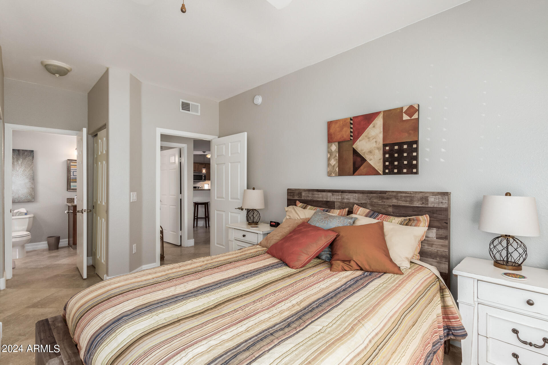 3236 E CHANDLER Boulevard # 2033