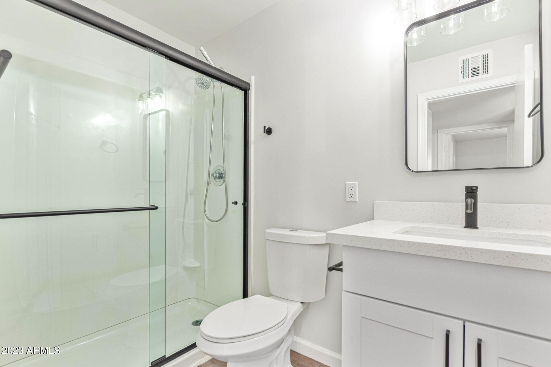 1325 E DON CARLOS Avenue