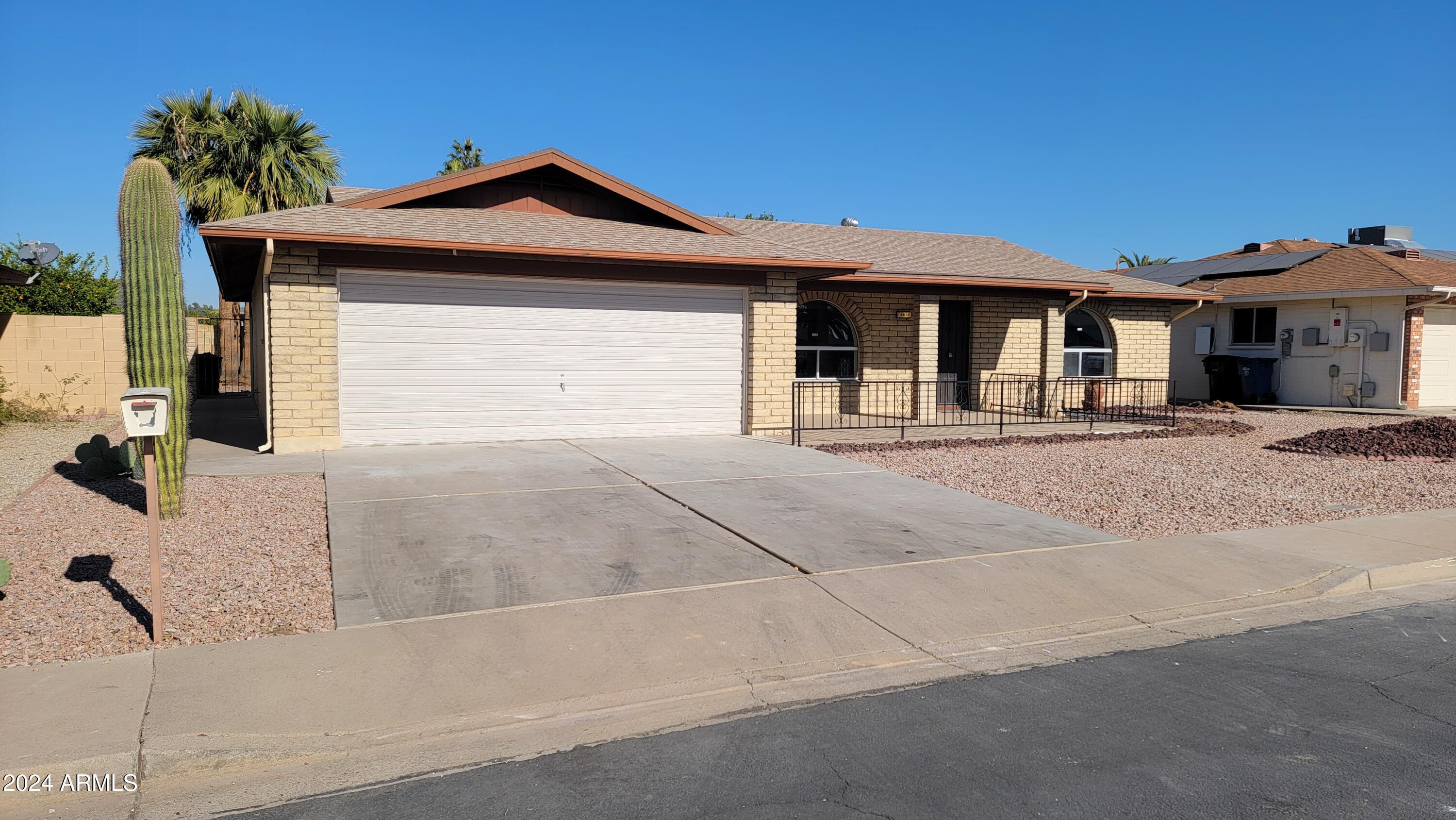 4636 E FLORIAN Avenue