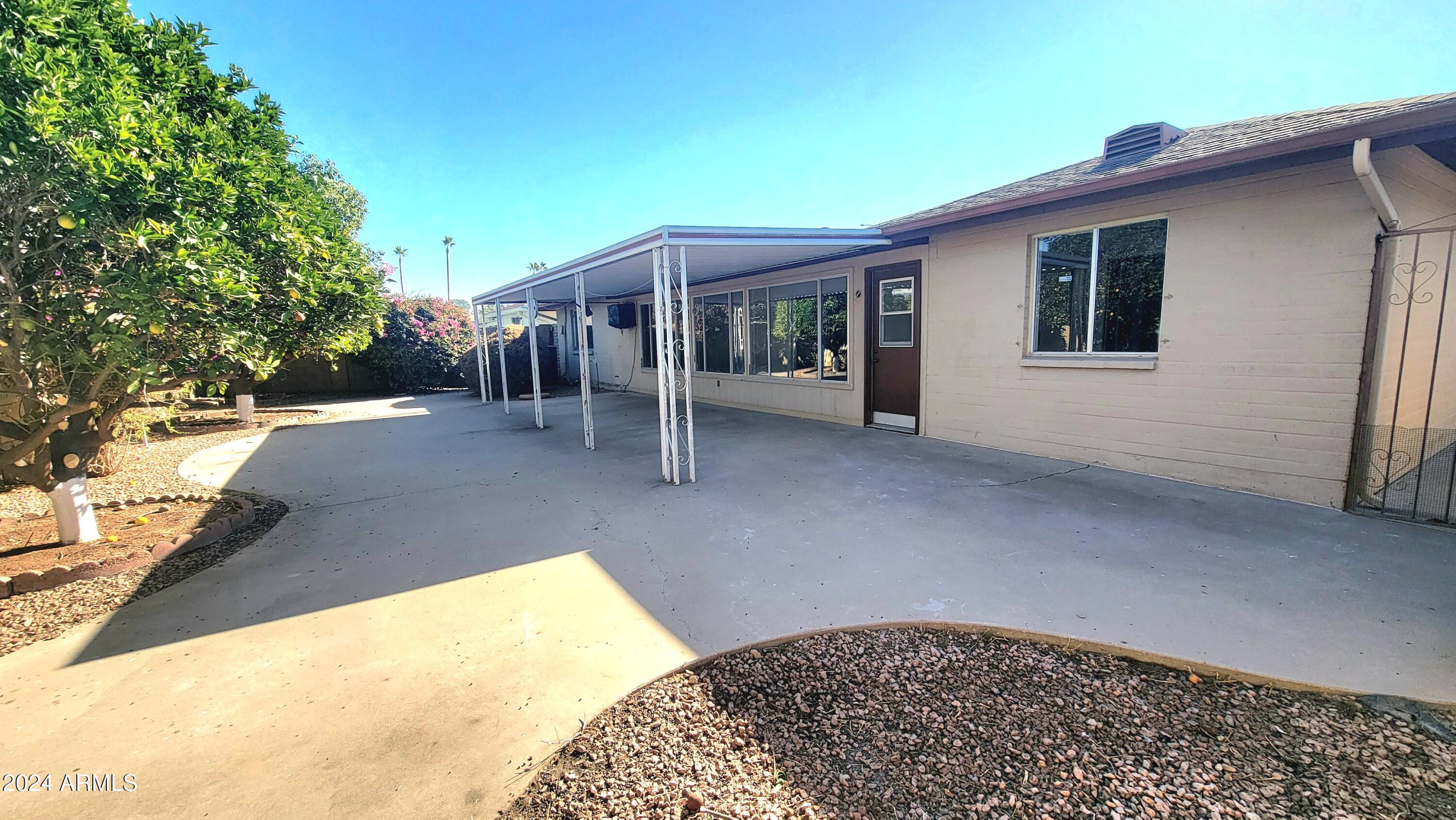 4636 E FLORIAN Avenue