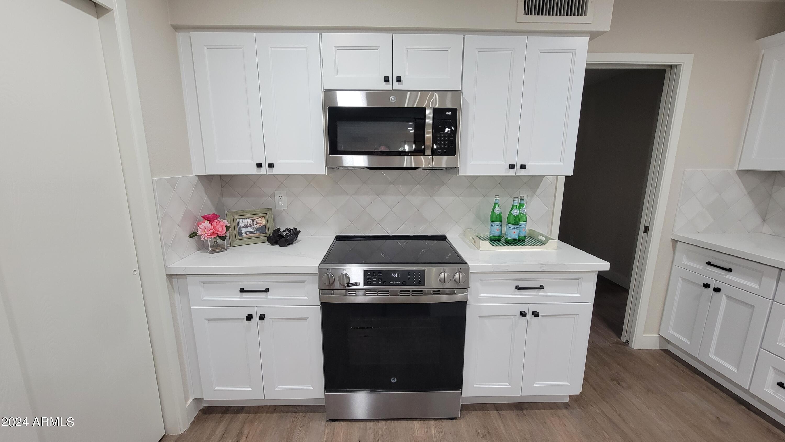 4636 E FLORIAN Avenue