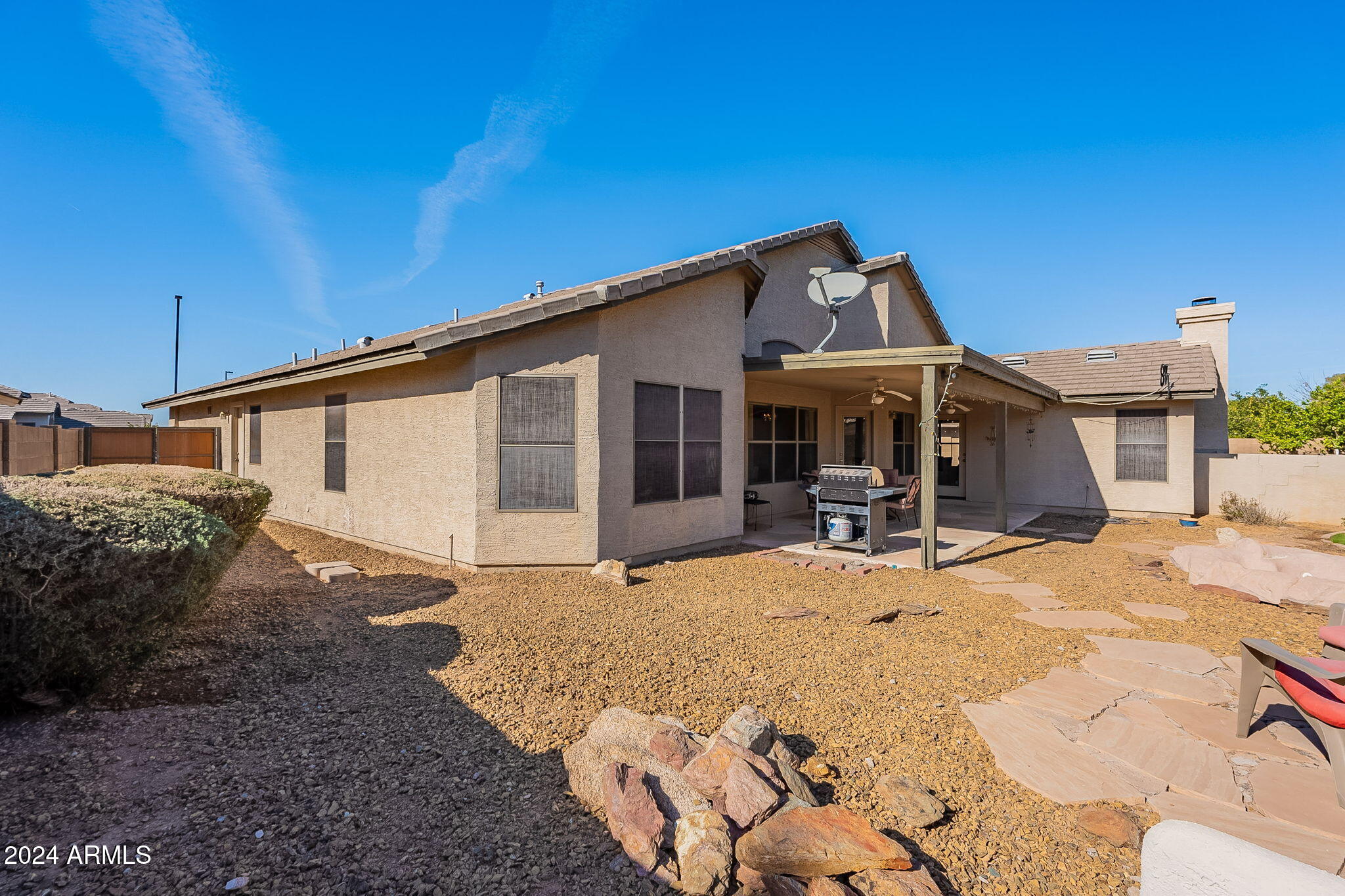 1483 S NIELSON Street