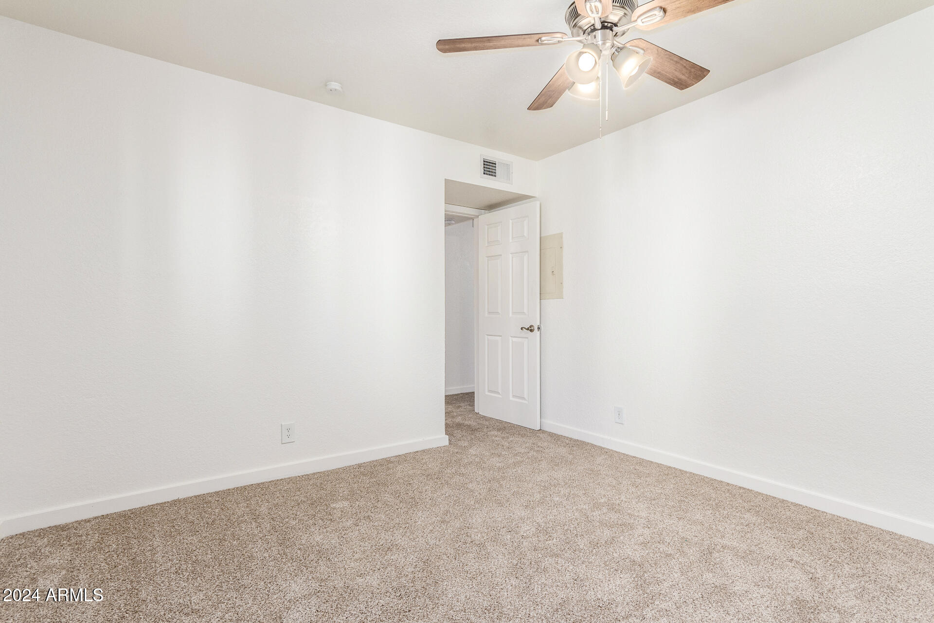 1340 N RECKER Road # 214