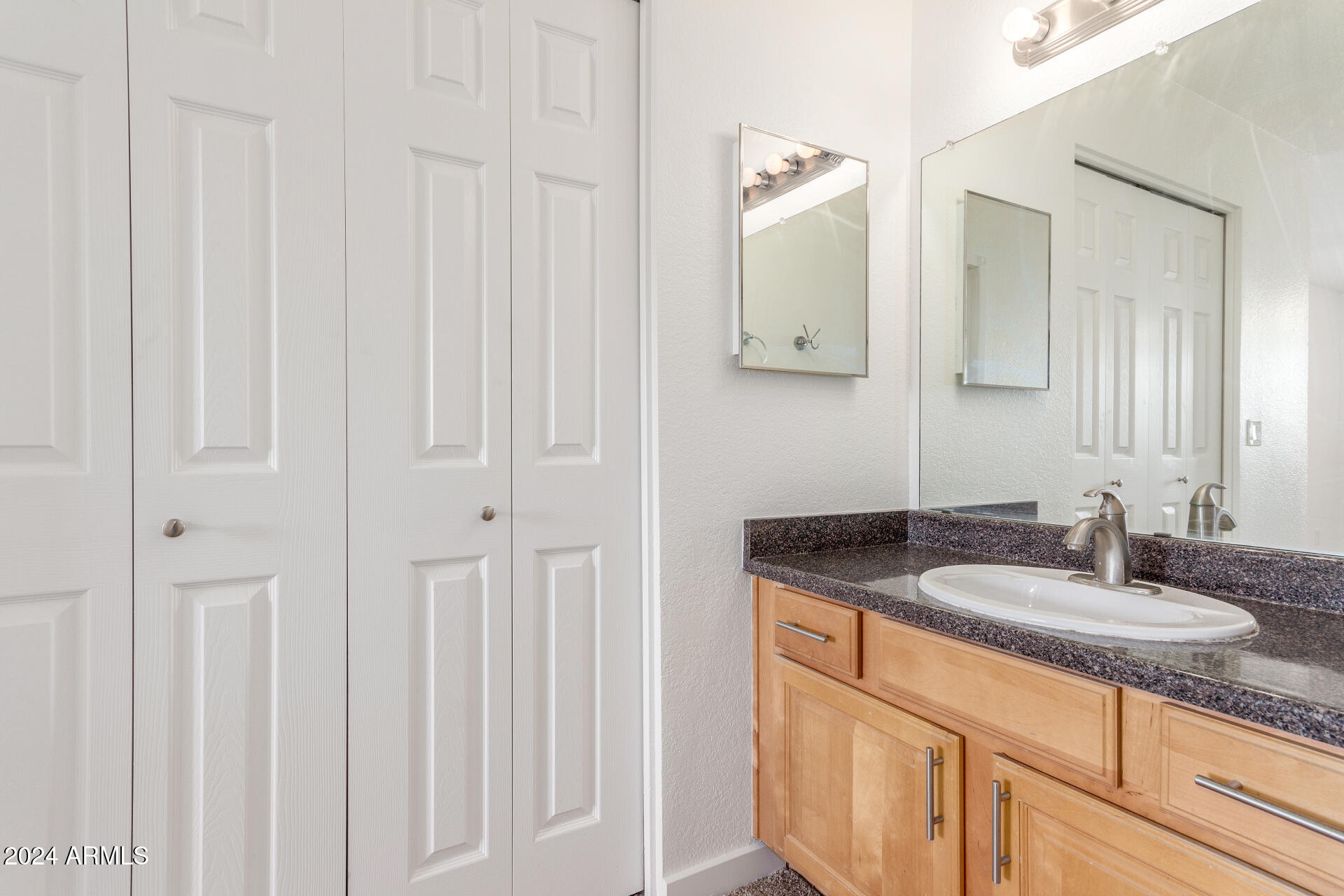 1340 N RECKER Road # 214