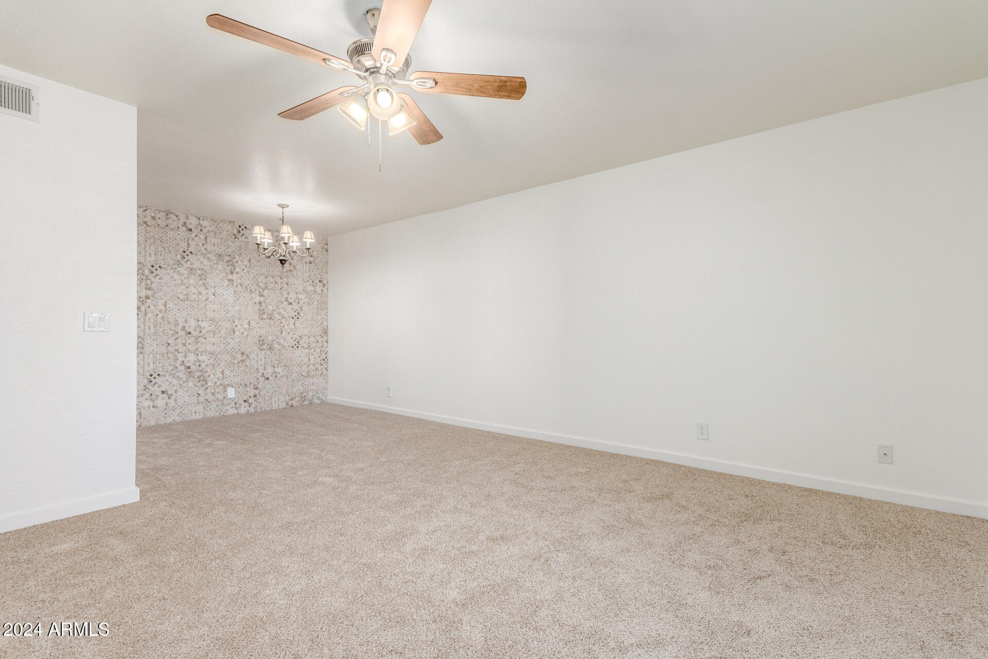 1340 N RECKER Road # 214