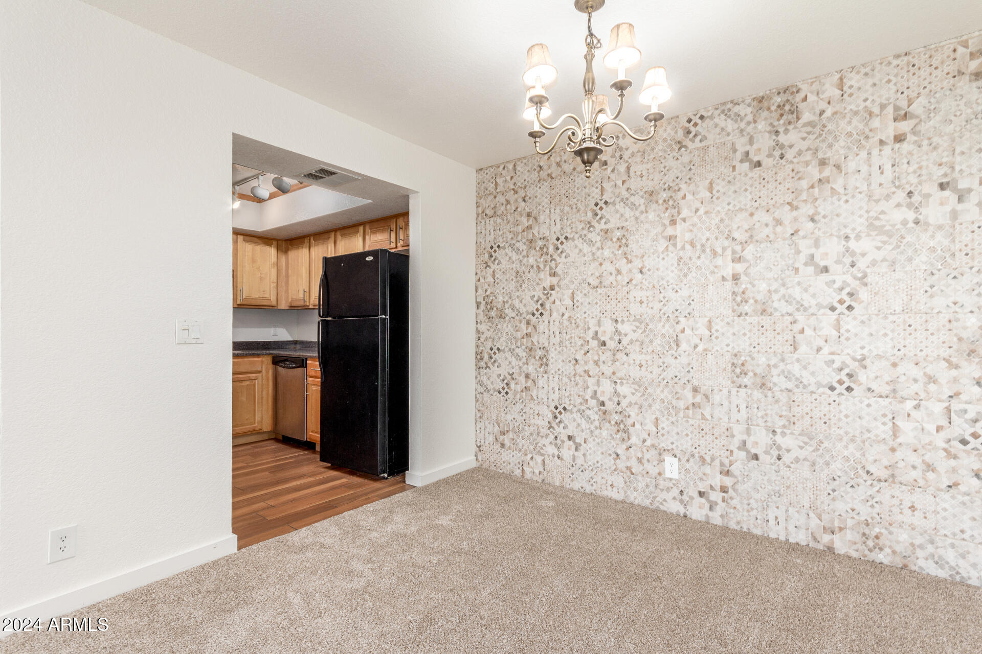 1340 N RECKER Road # 214