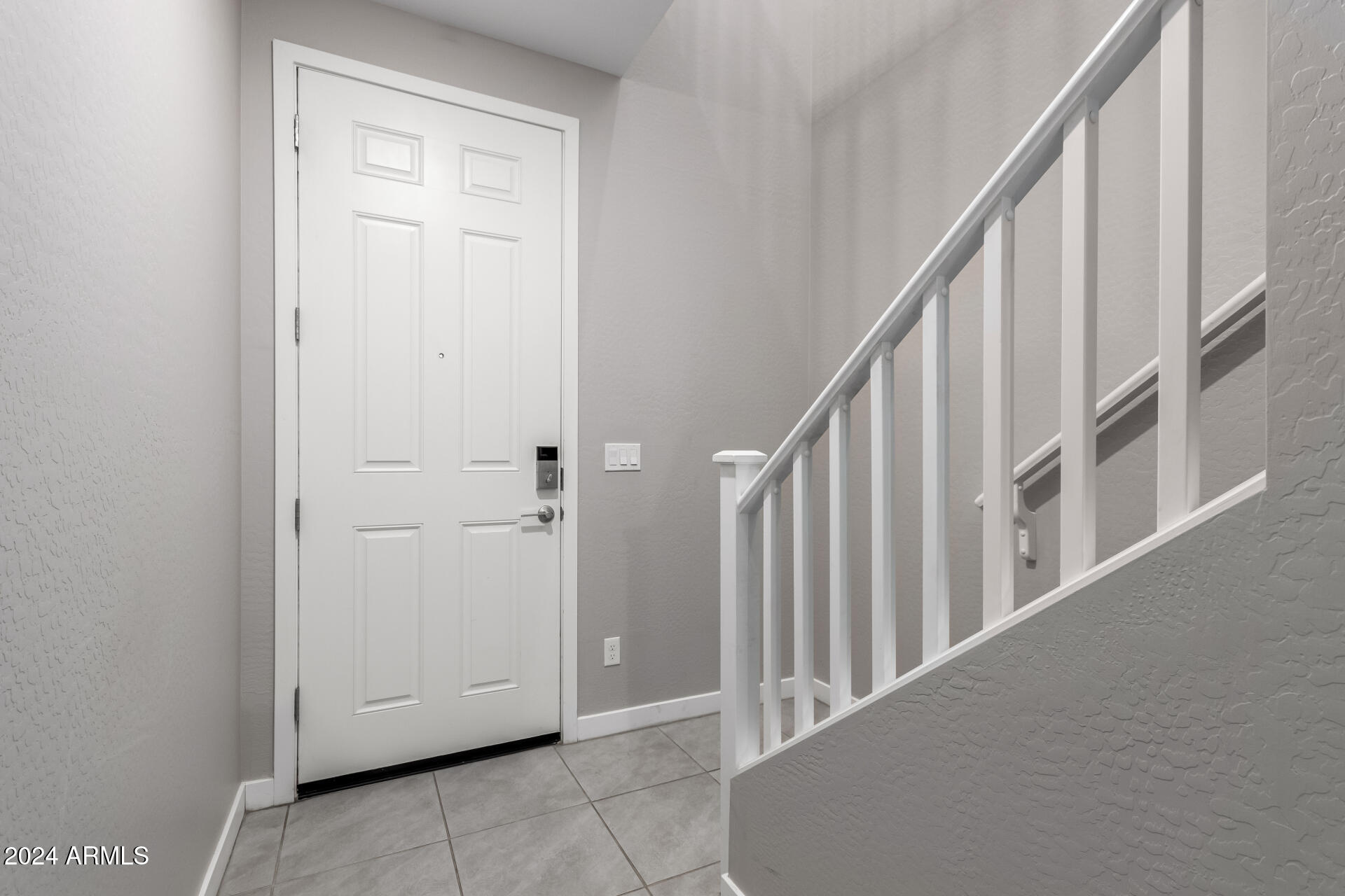 155 N LAKEVIEW Boulevard # 209