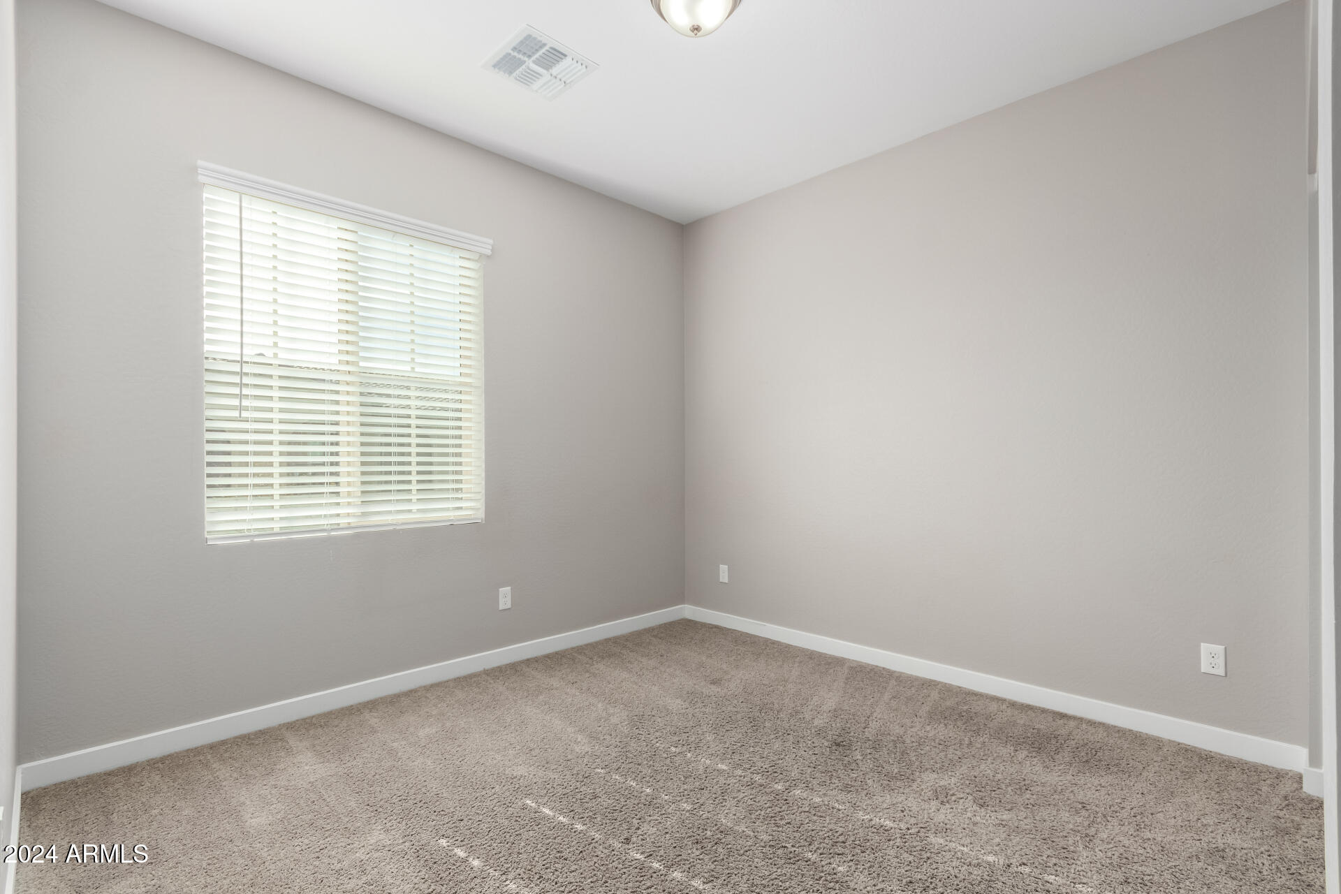 155 N LAKEVIEW Boulevard # 209