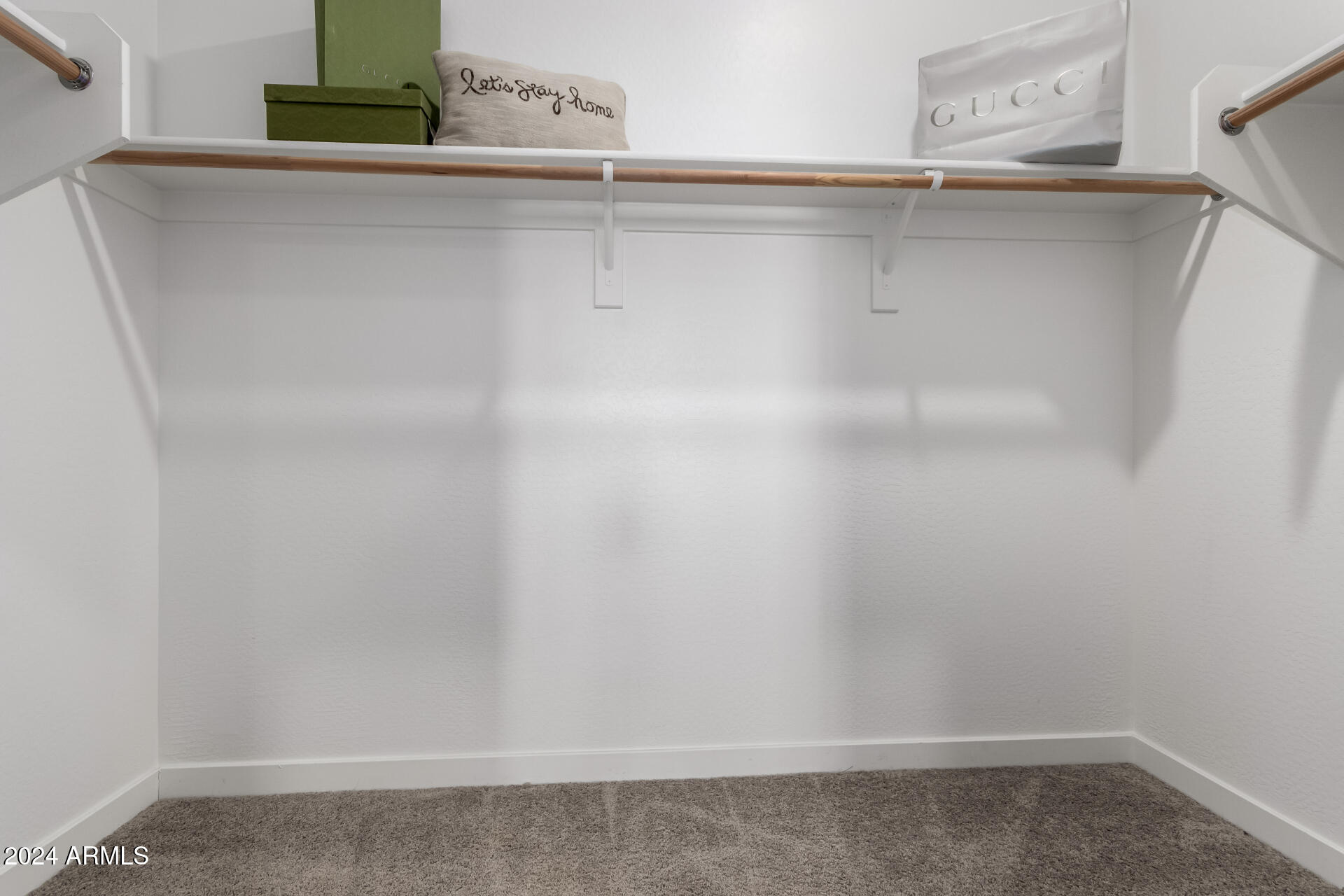 155 N LAKEVIEW Boulevard # 209