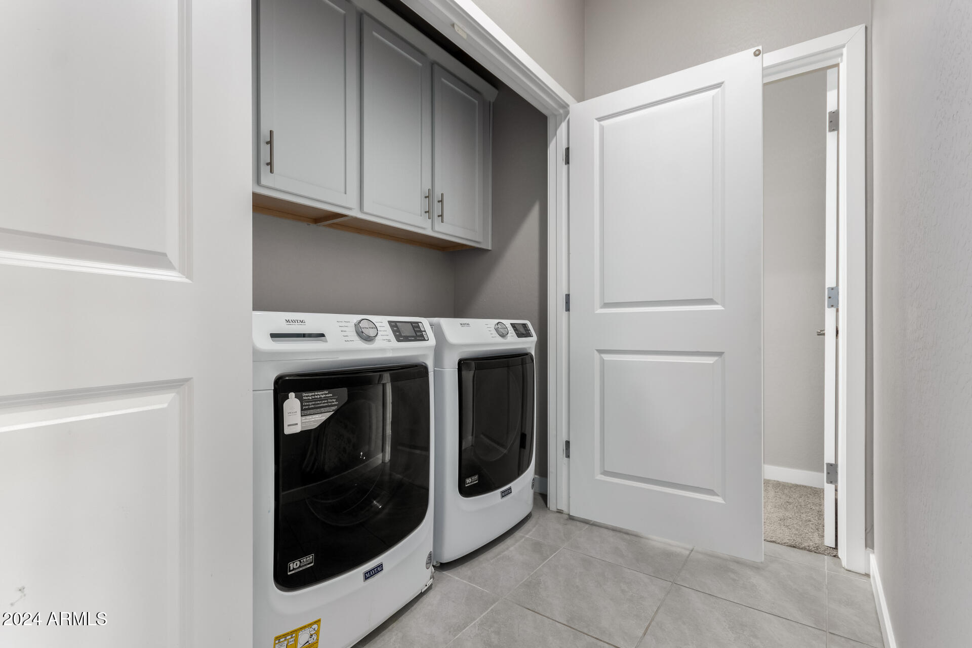 155 N LAKEVIEW Boulevard # 209