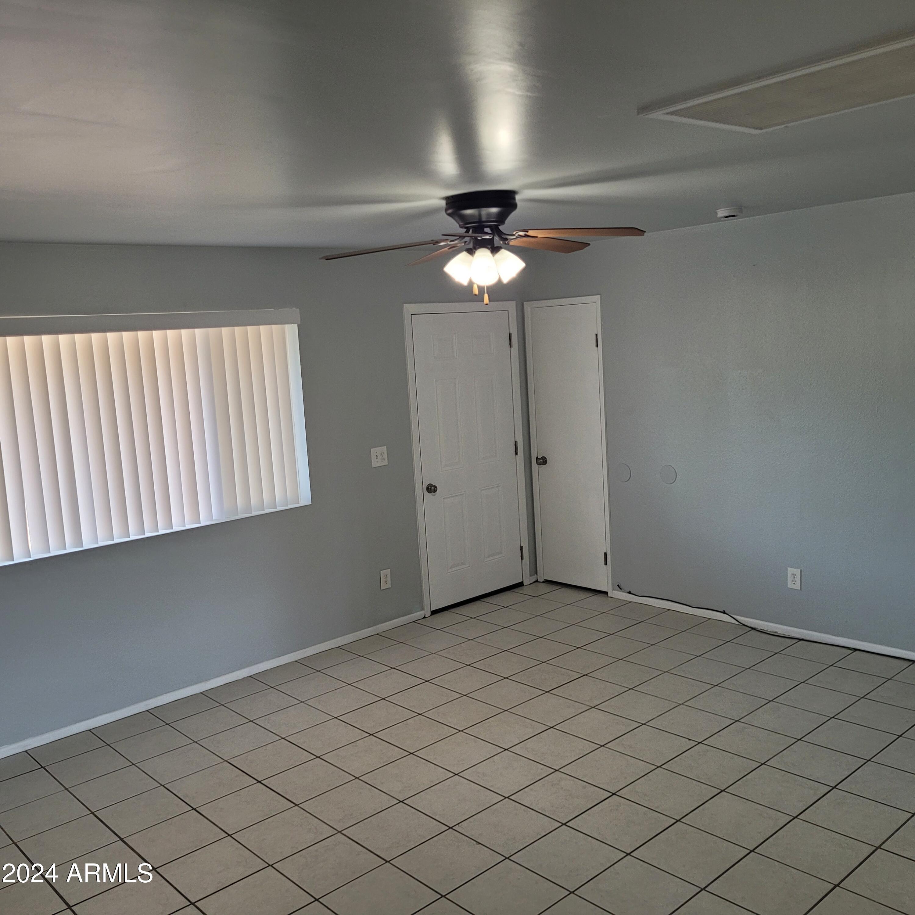 9047 E CRESCENT Avenue