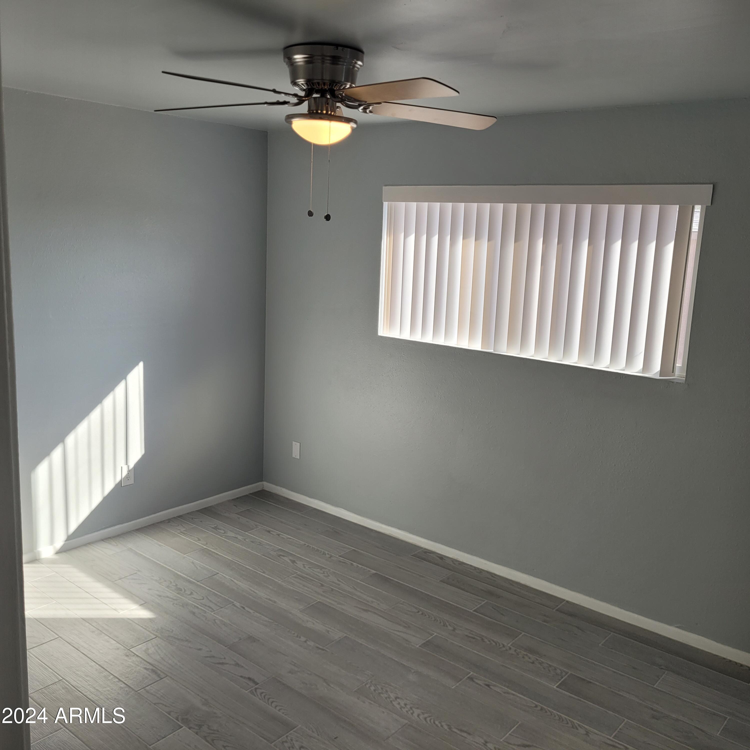 9047 E CRESCENT Avenue