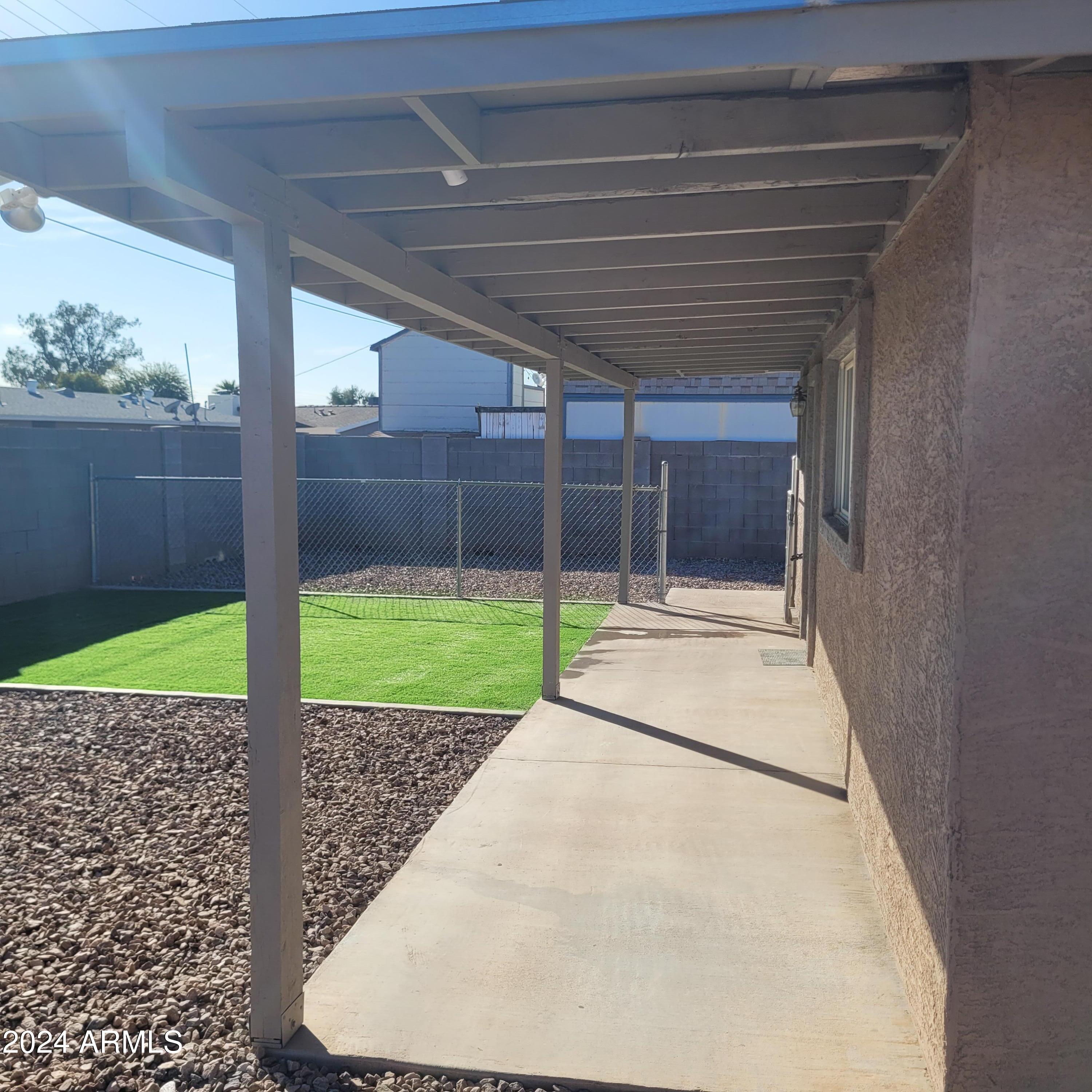 9047 E CRESCENT Avenue