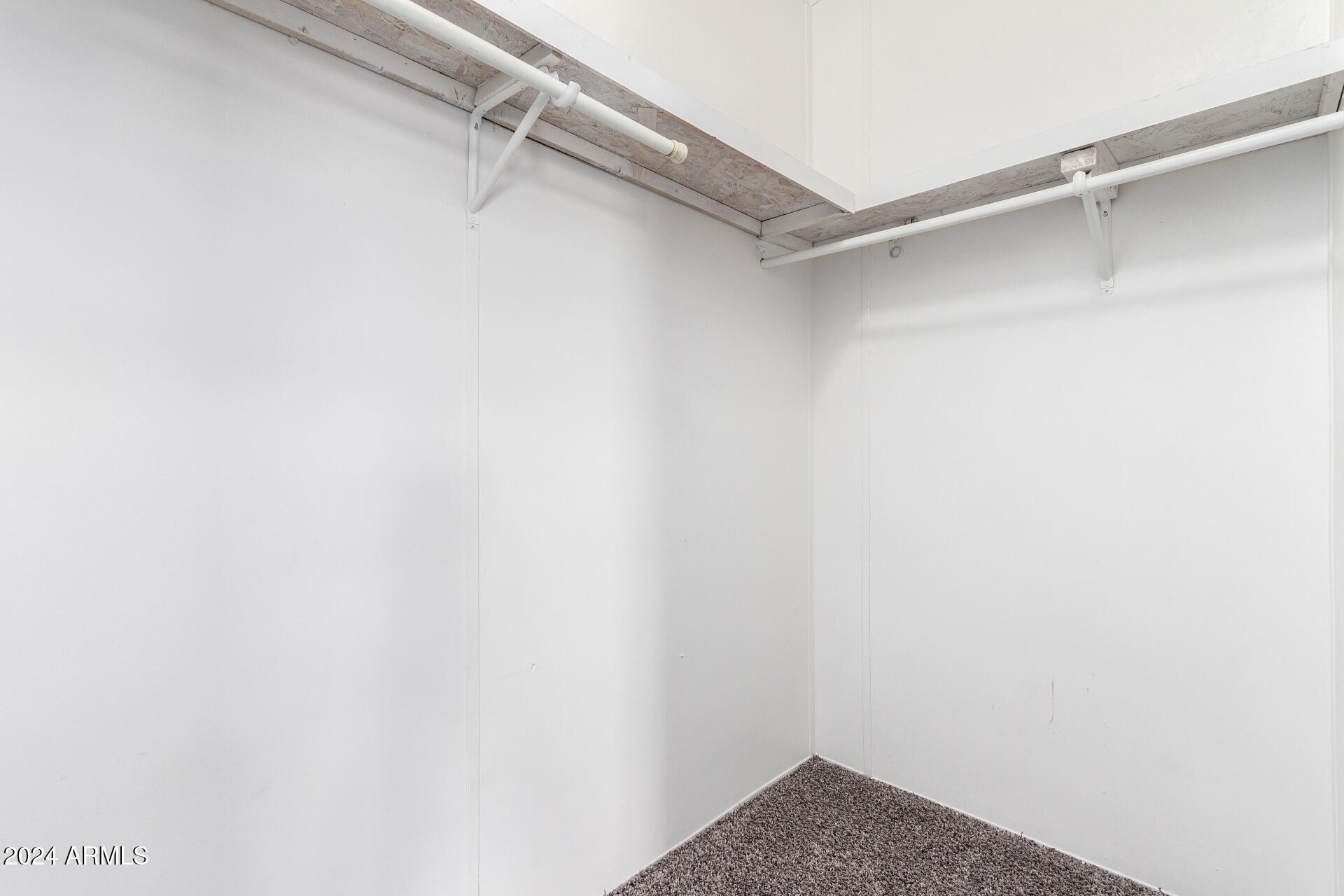 602 W SAGUARO Street