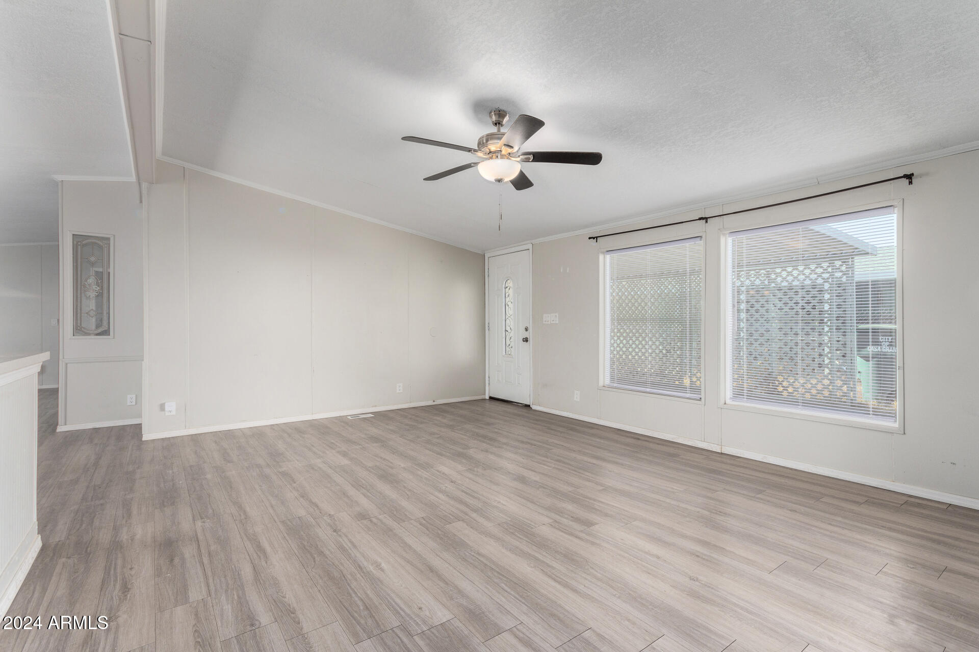 602 W SAGUARO Street